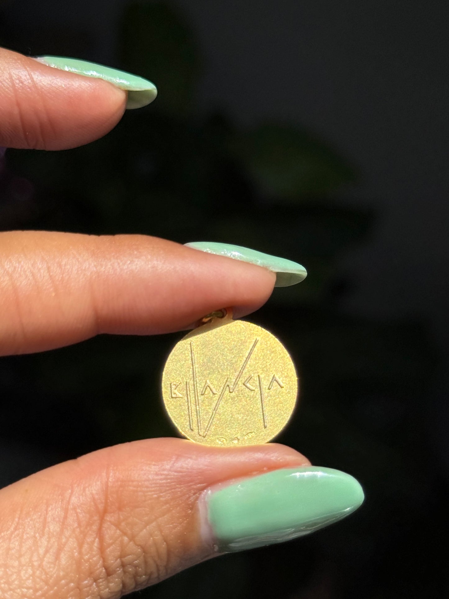 vintage 18k yellow gold unique Libra zodiac sign charm
