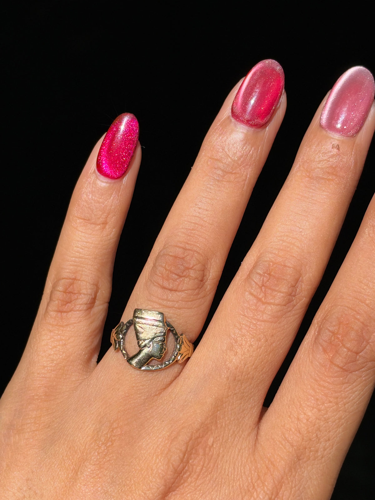 18k queen Nefertiti Ring