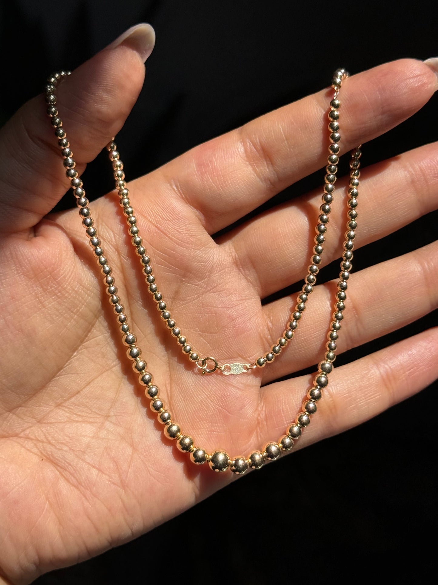 Vintage 14k graduated Golden beads Ball necklace