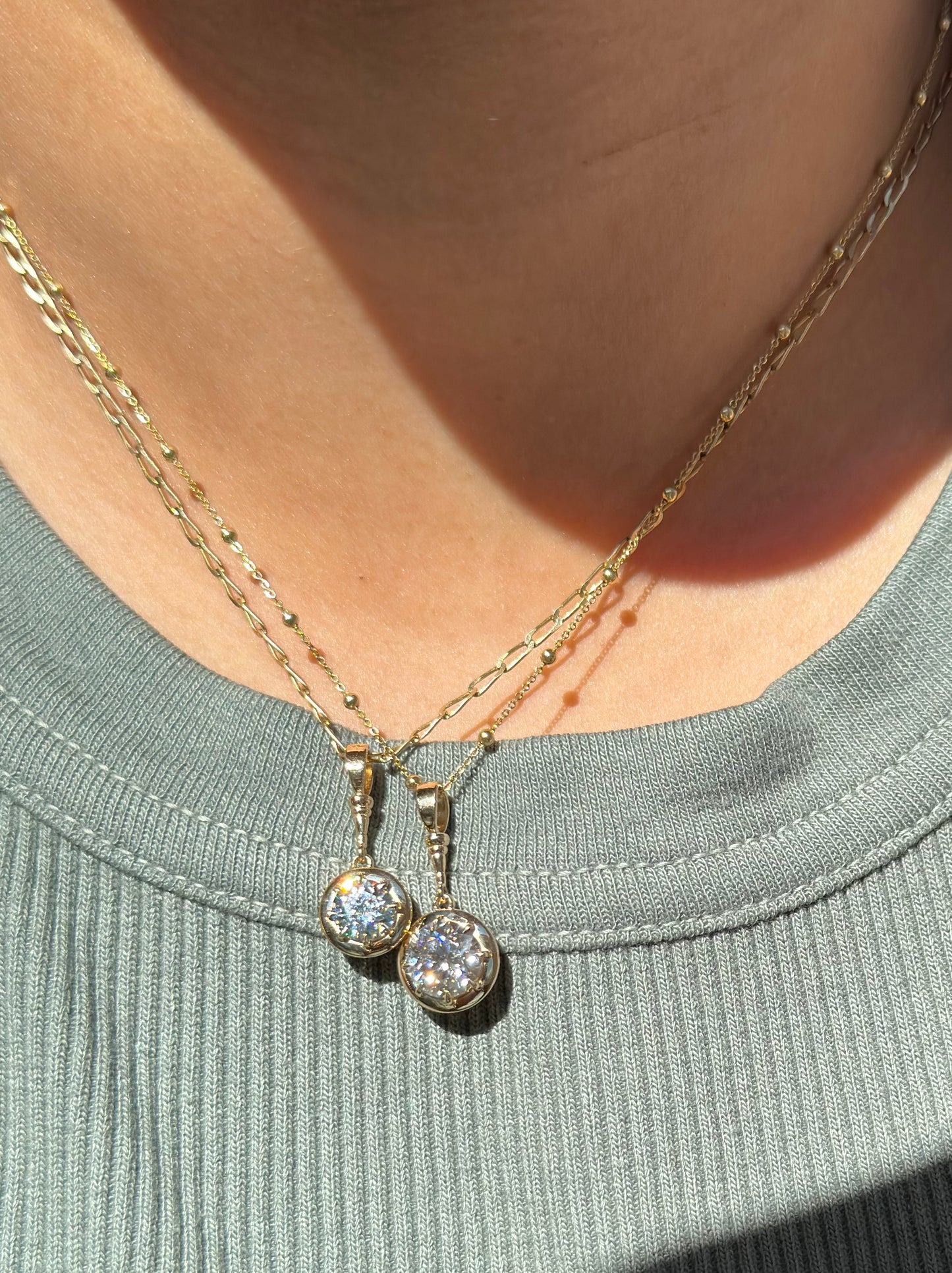 Preorder 14k 2ct Moissanite Glowy charm