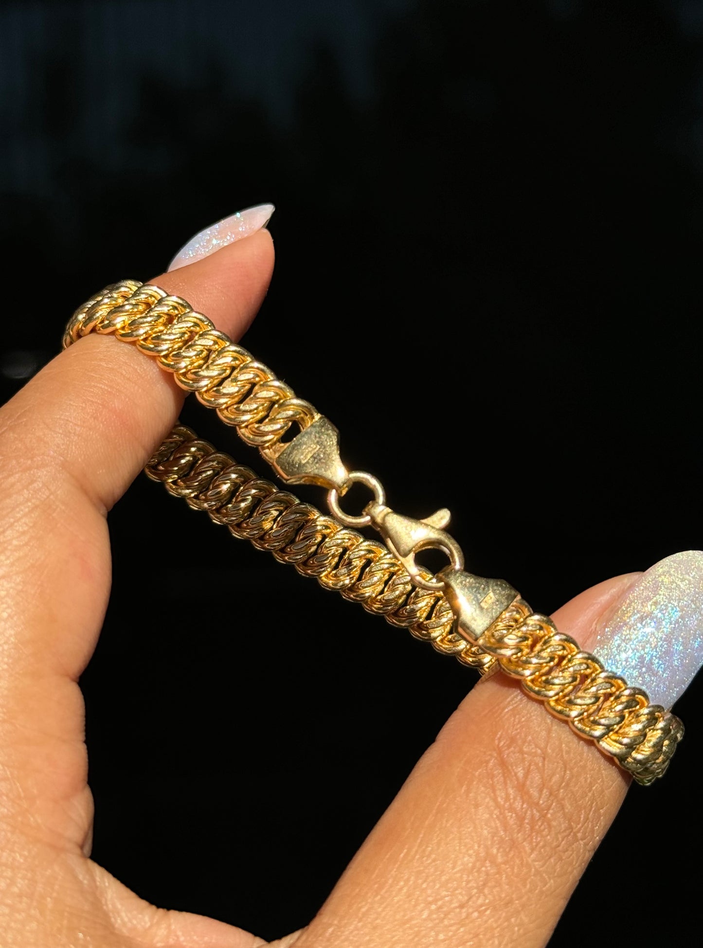 18k Italian Wavy Curb Bracelet By Milor