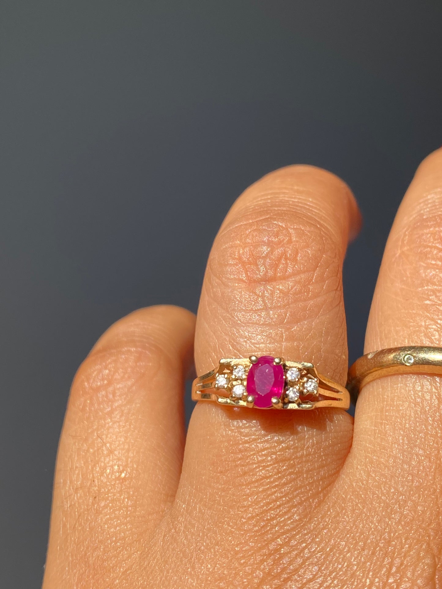14kt Ruby & diamond ring