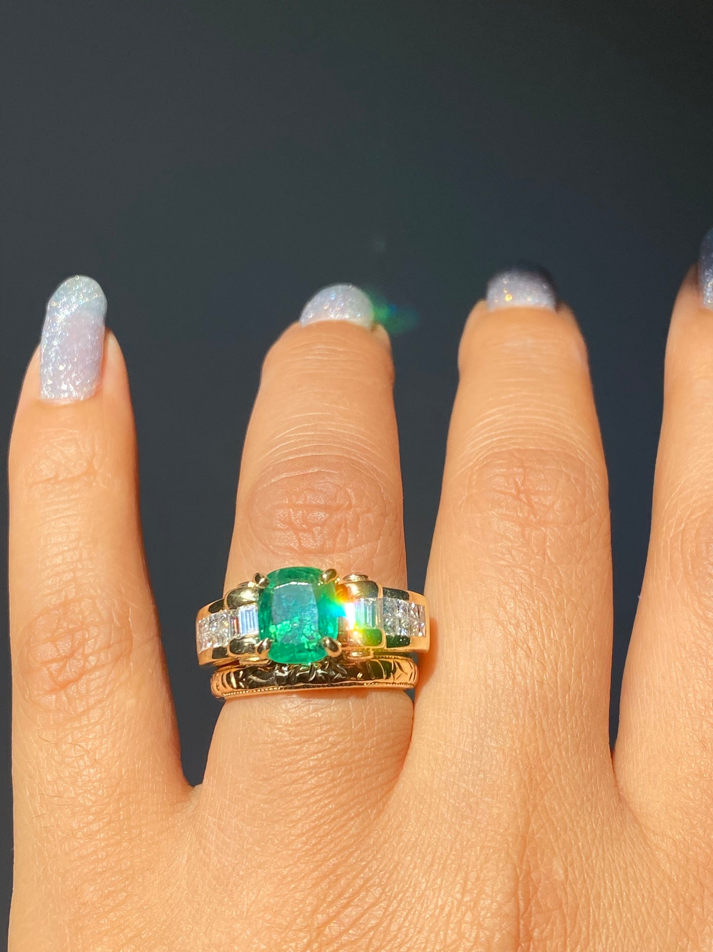 18k Dreamy Emerald and diamond Ring