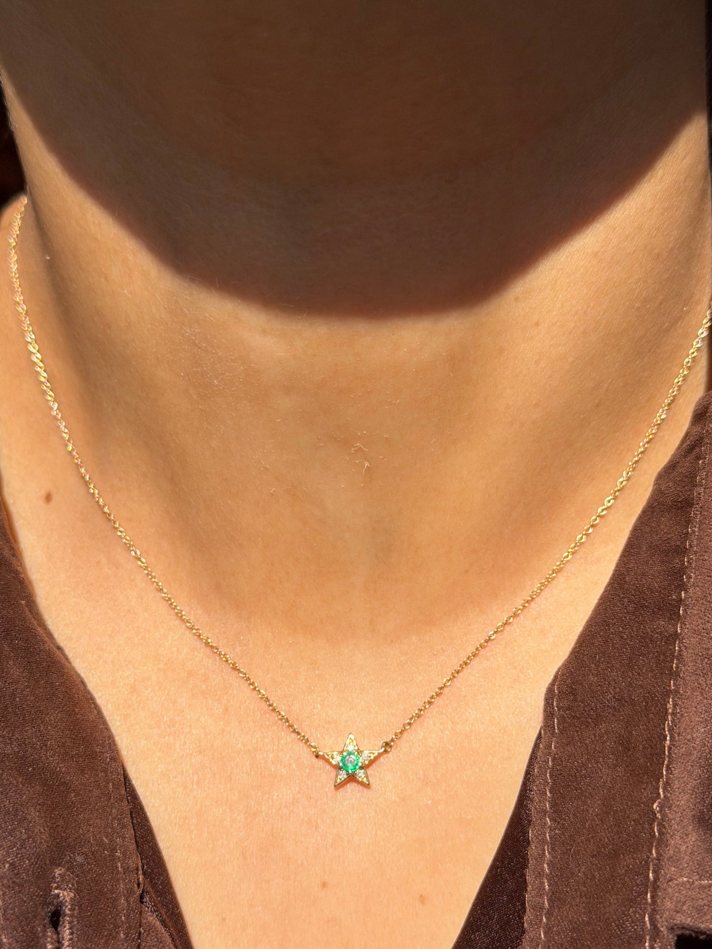 14k Star necklace with emerald and diamonds