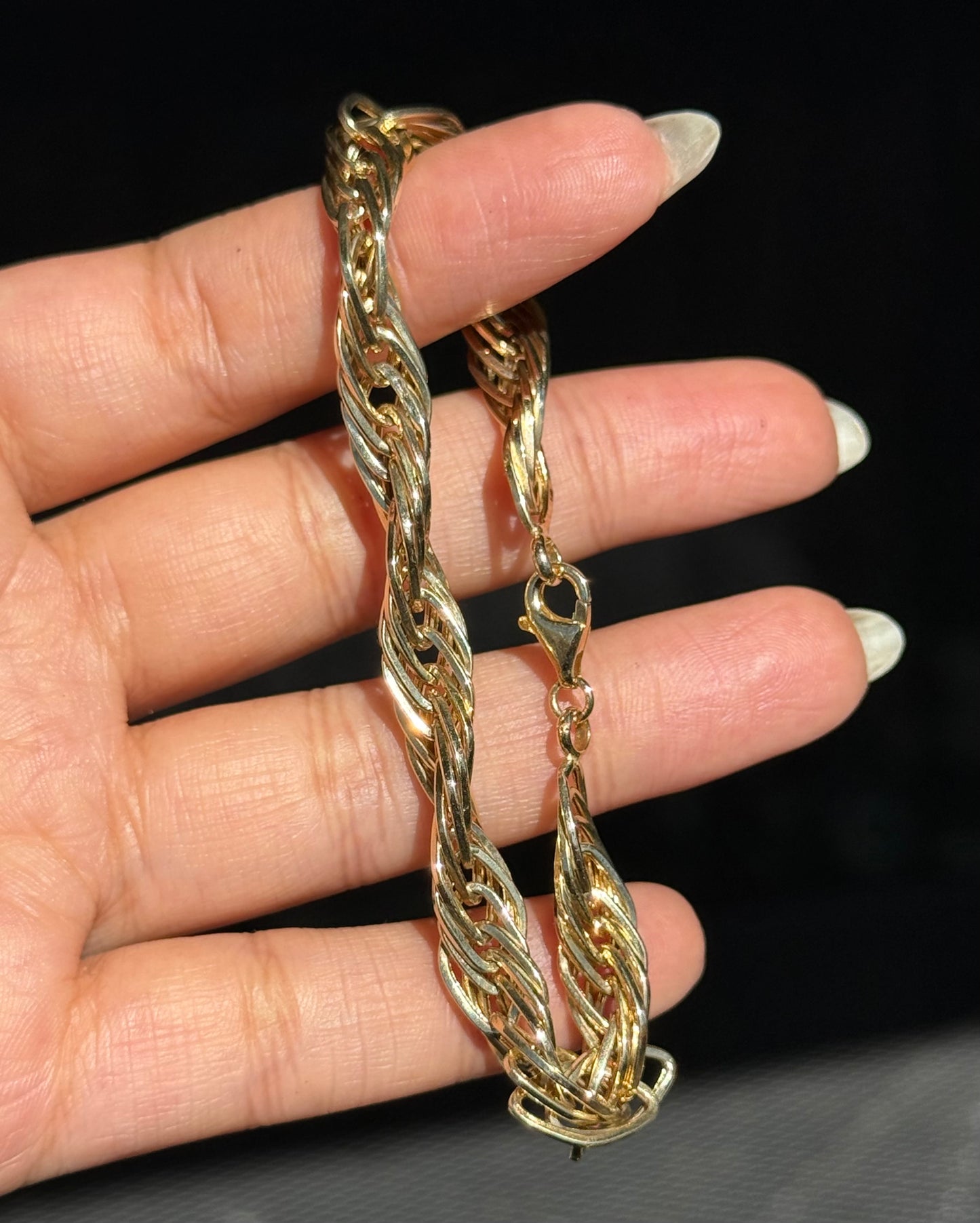 14k Open Wide Twisted Rope