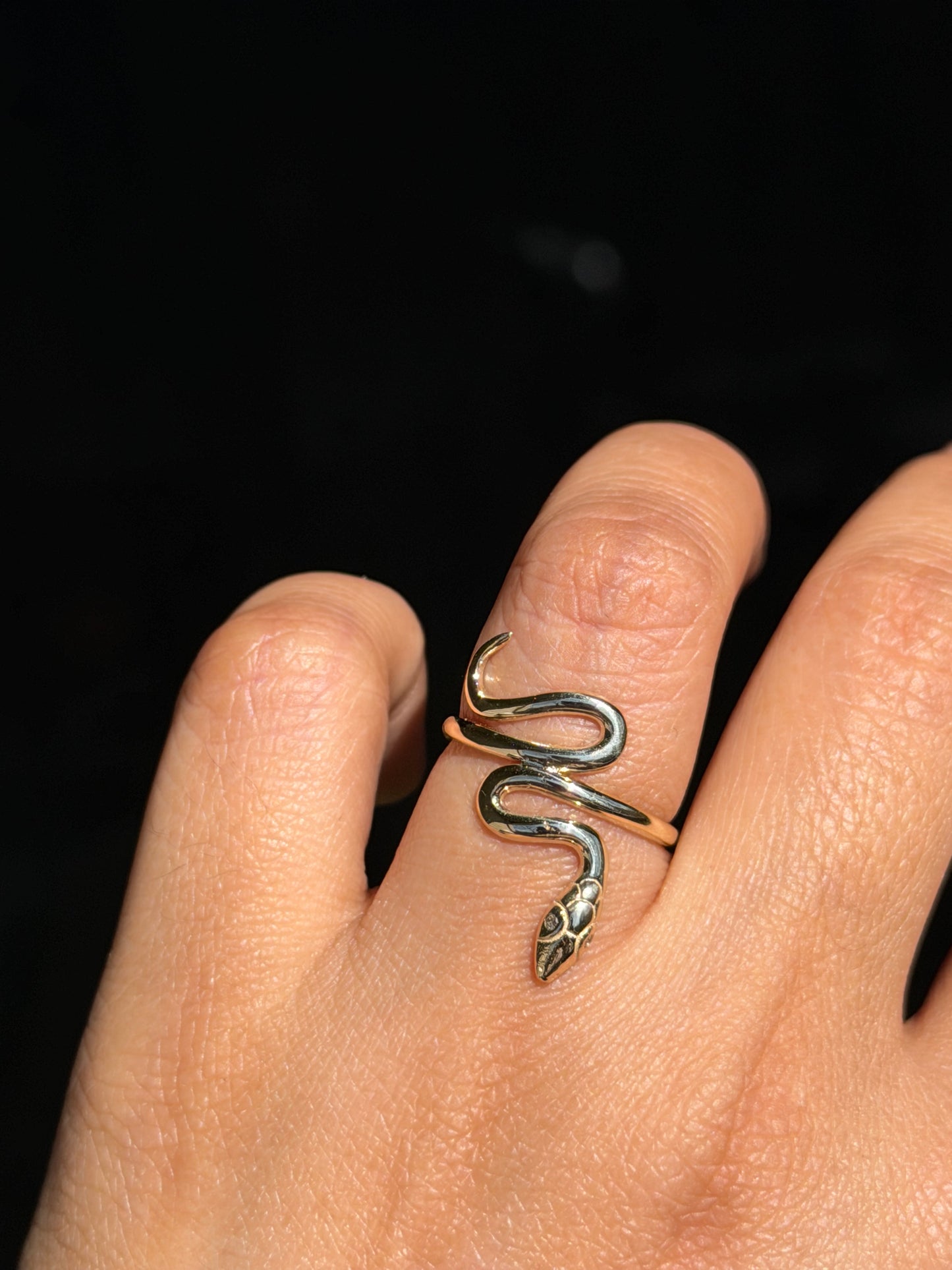 14k snake ring with diamonds eyes