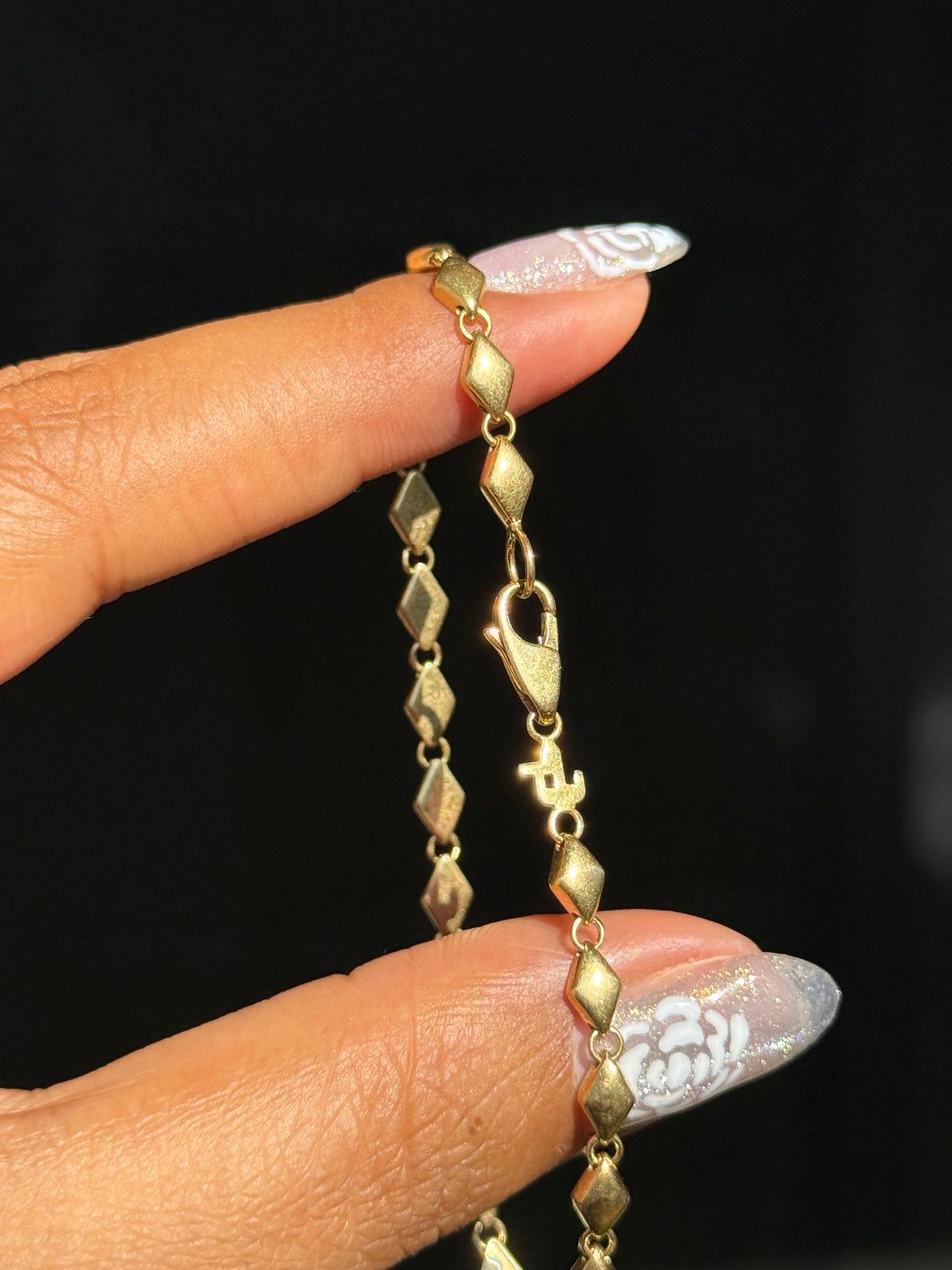 18k Italian geometric diamond shape bracelet