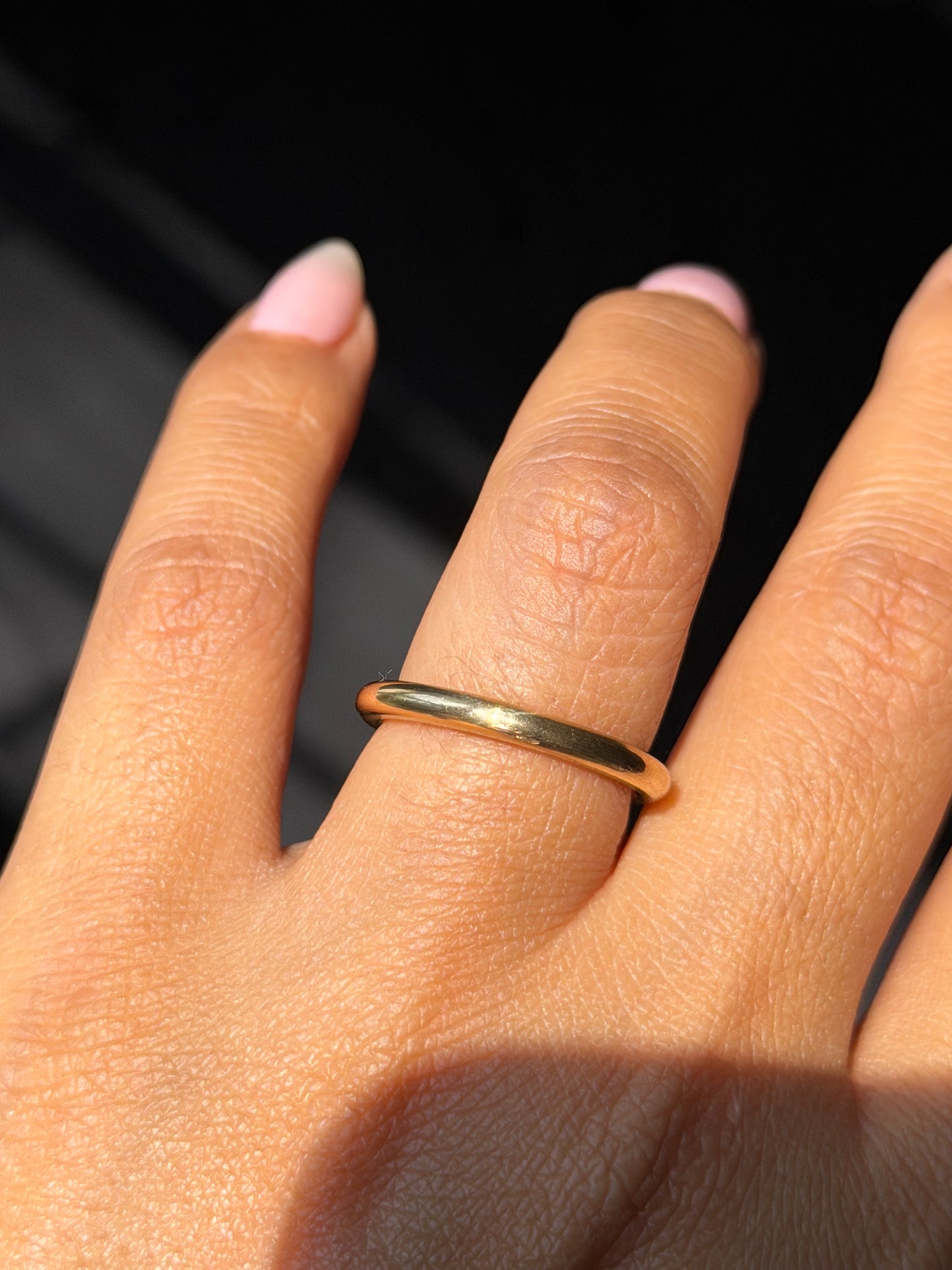 18k buttery solid band