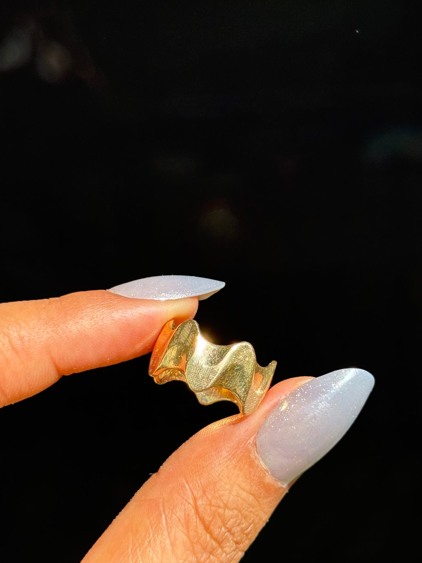 vintage 14k wavy band