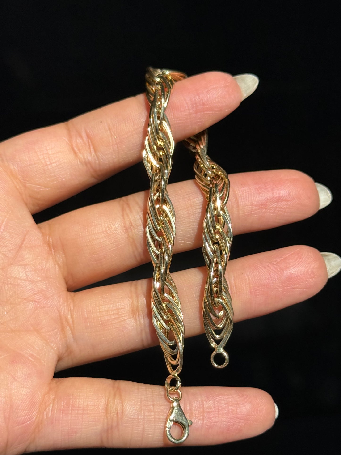 14k Open Wide Twisted Rope