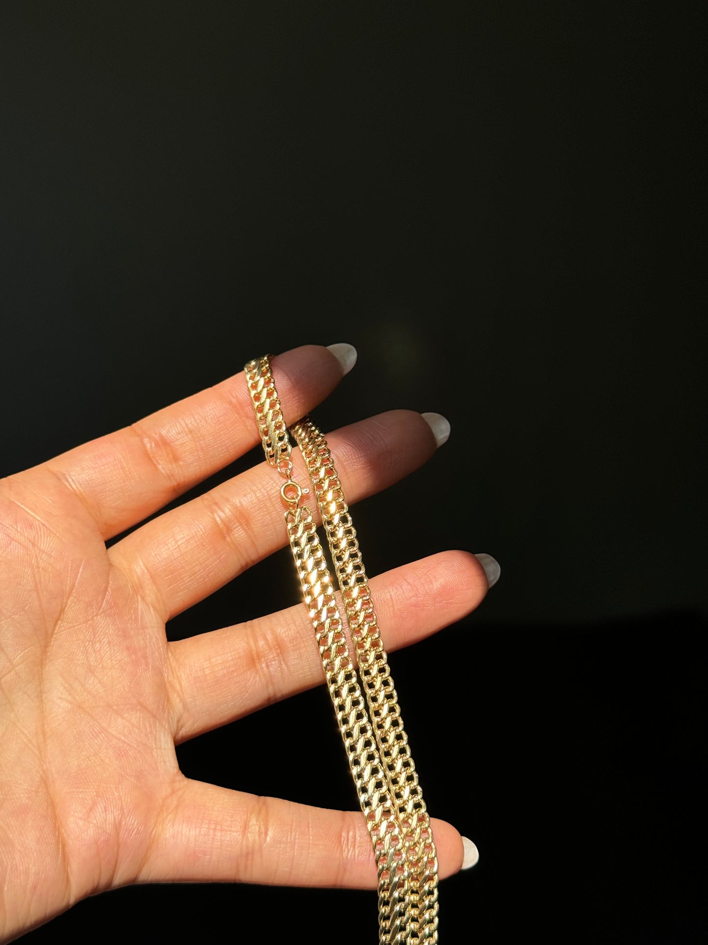 18k Vintage Wavy Curb Chain