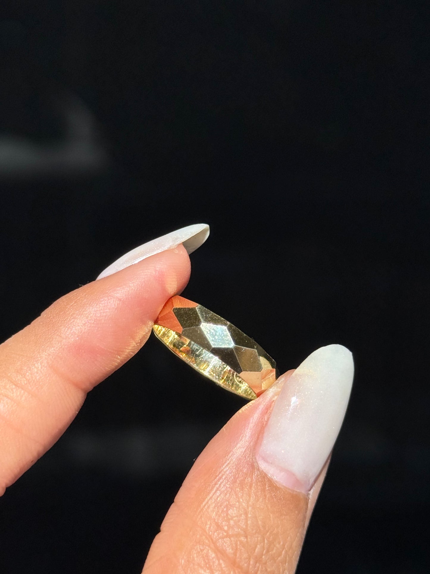 18k Geometric faceted eternity band