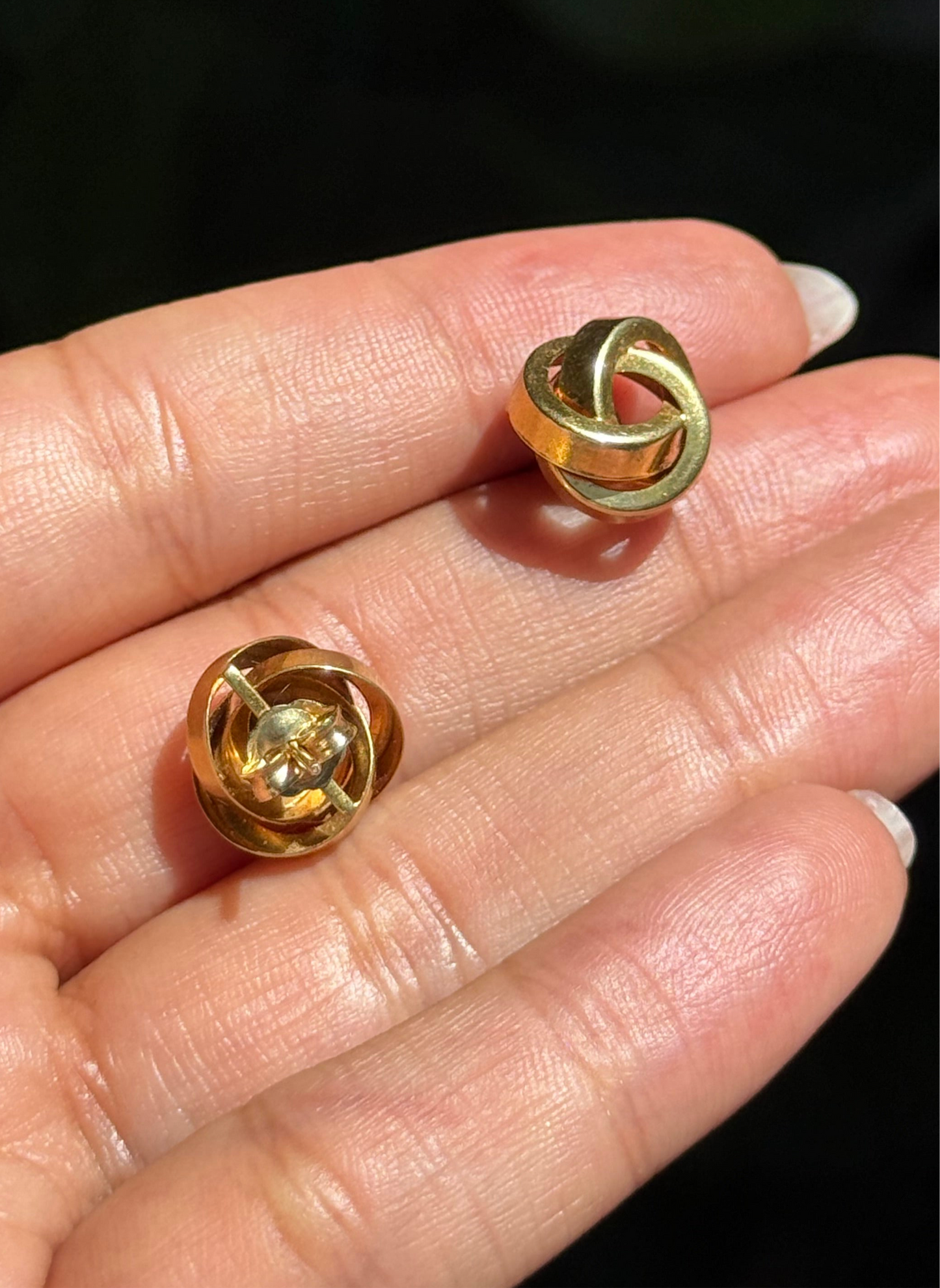 Vintage Chunky 14k knotted earrings