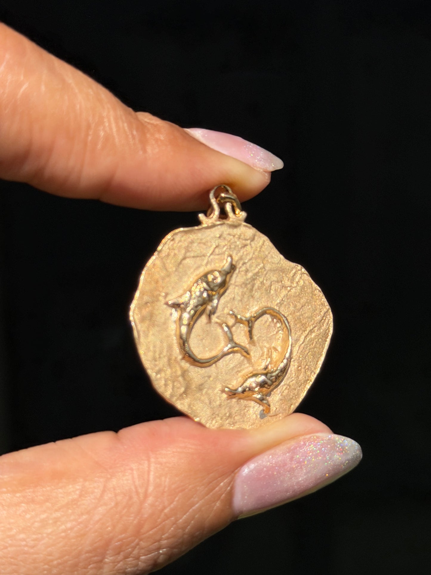 14k Pisces pendant