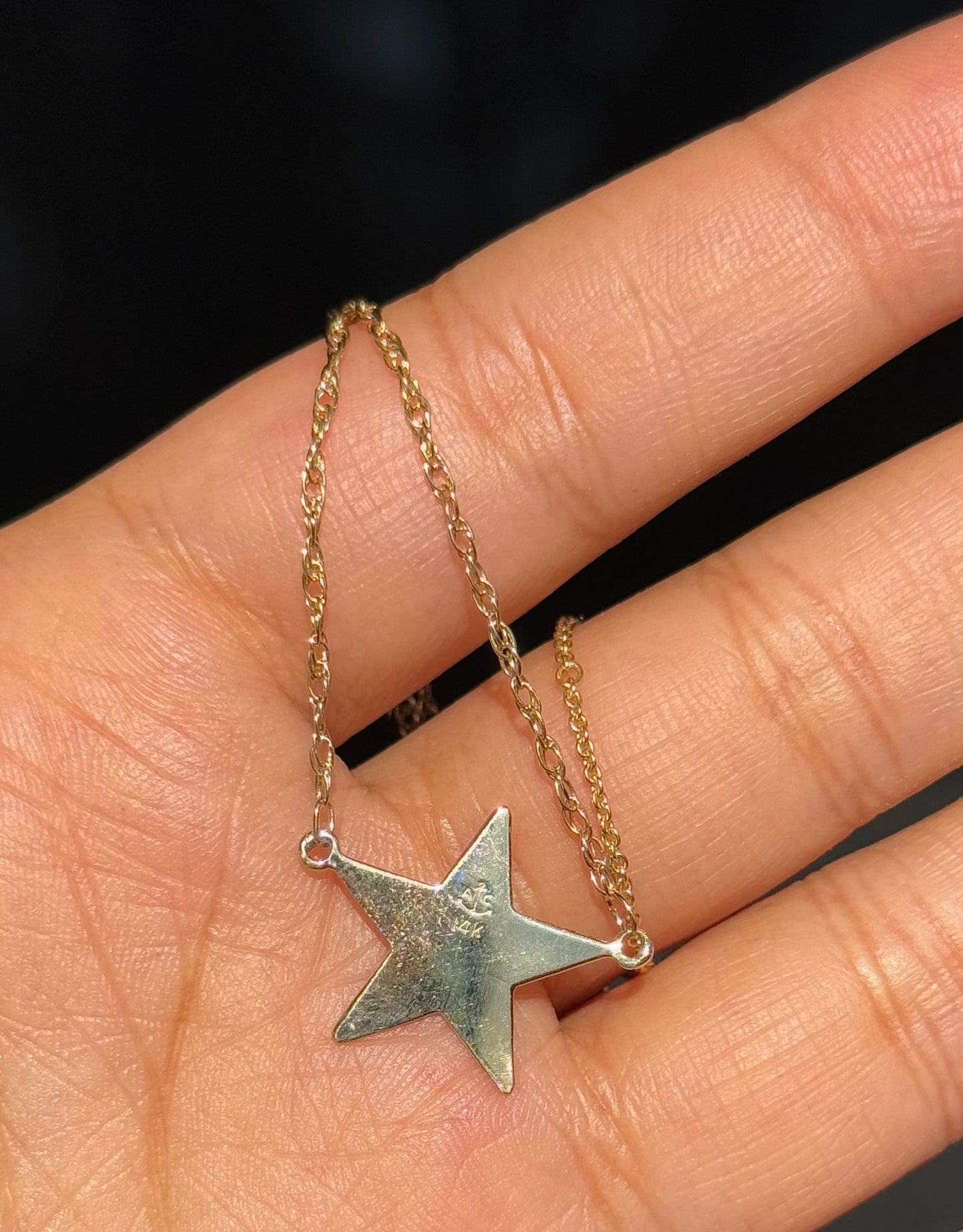 14k Yellow gold Star necklace