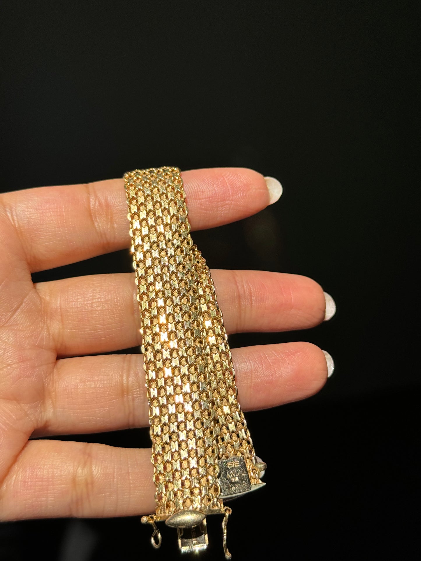 14k Italian Wide Bismark bracelet