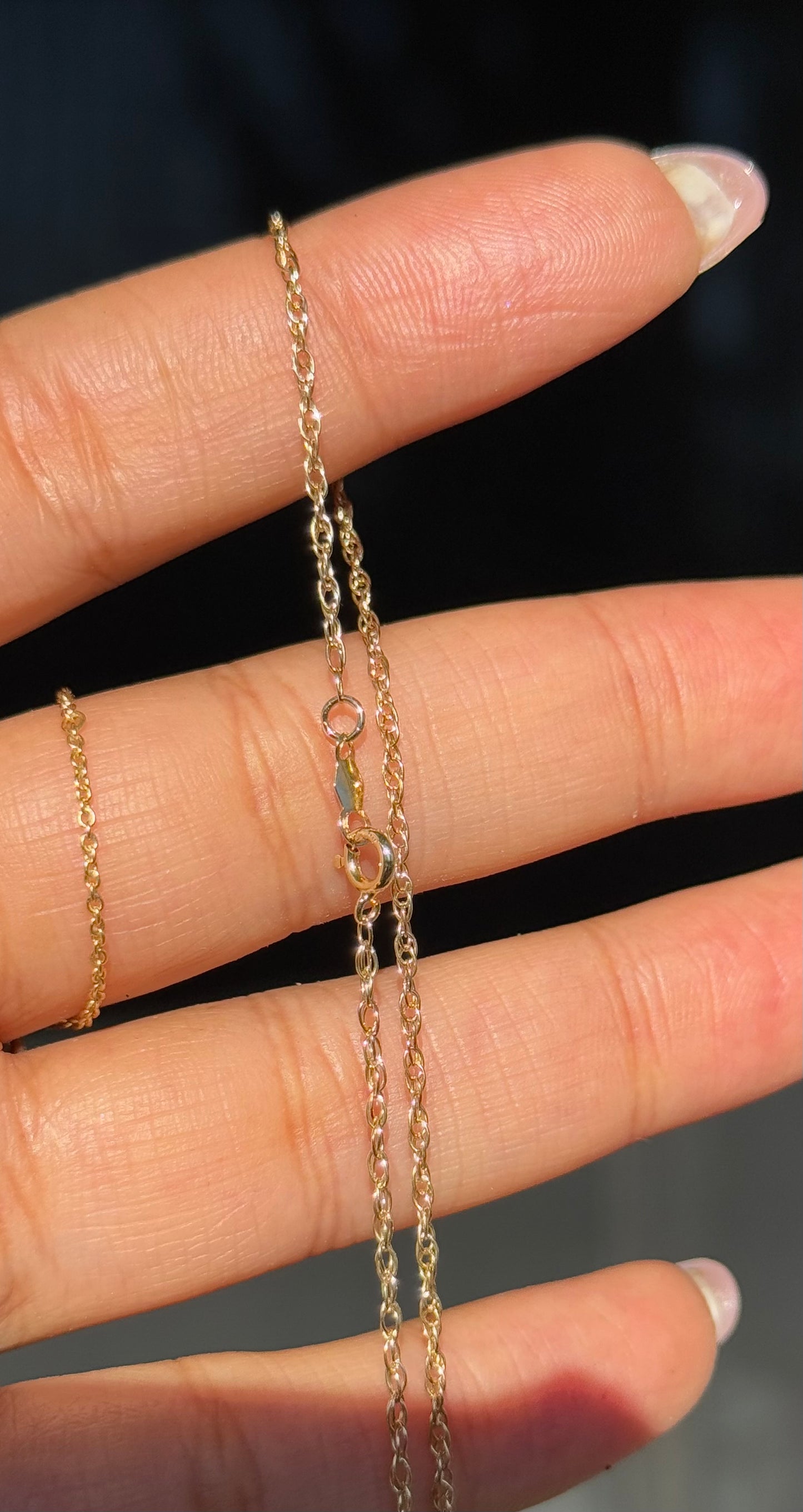 14k Yellow gold Star necklace