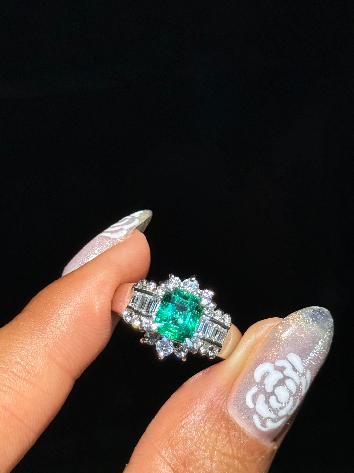 PT850 platinum Colombian emerald and diamond ring