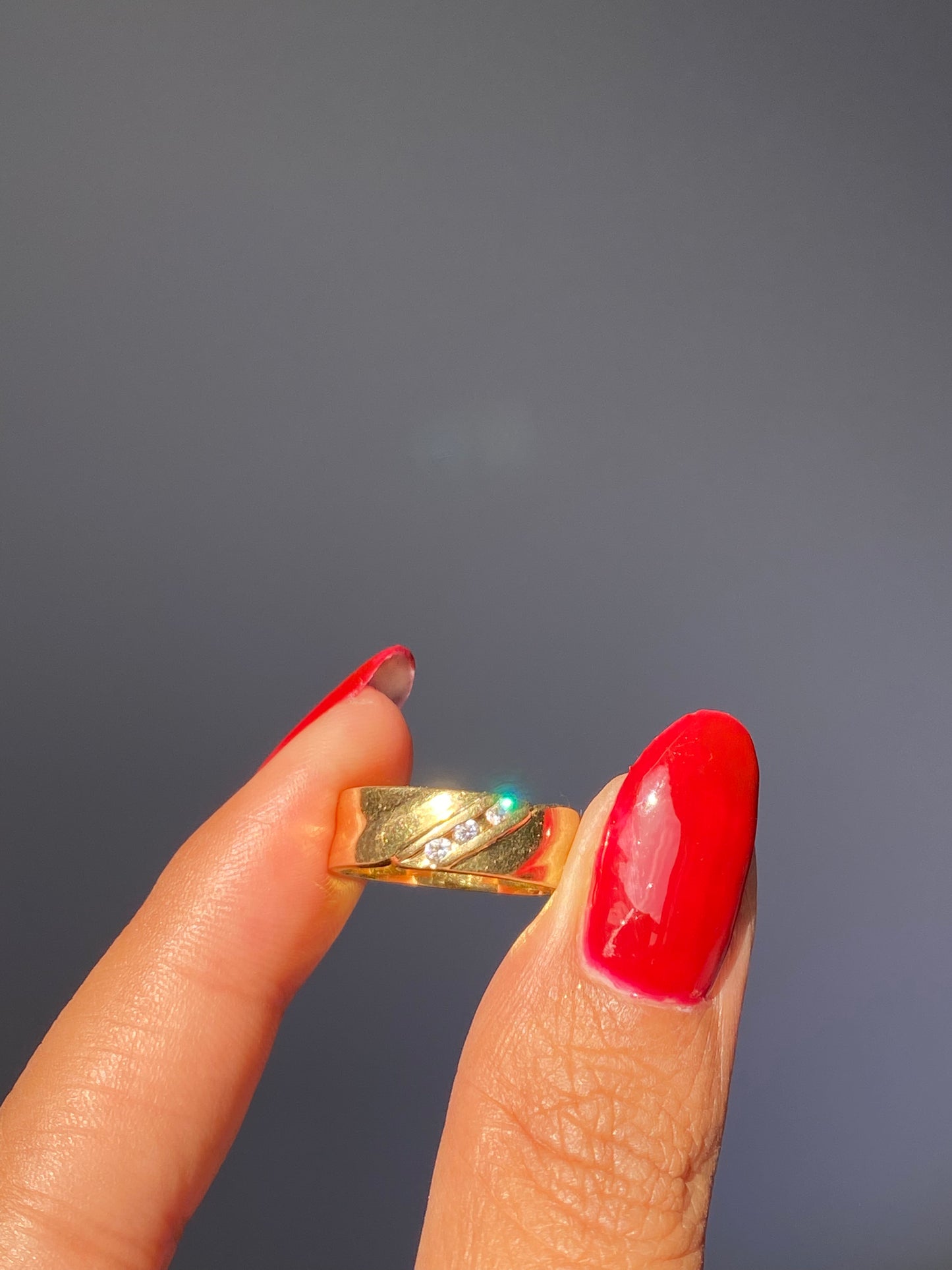 18k diamond wide band