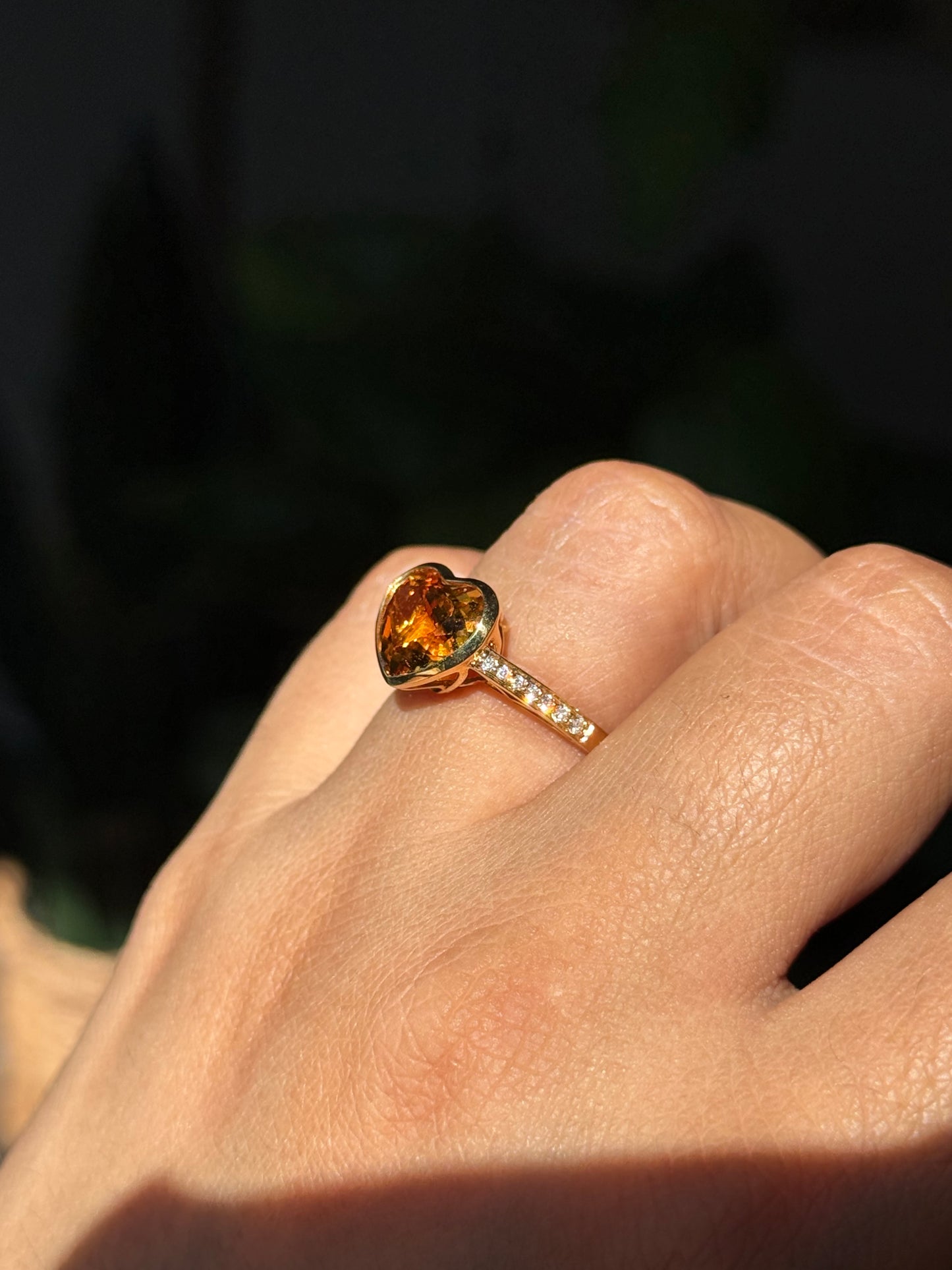 18k Citrine Heart Ring 🧡
