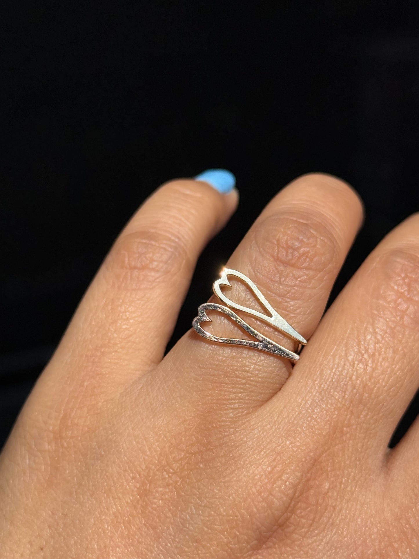 14k east to west side Heart Ring