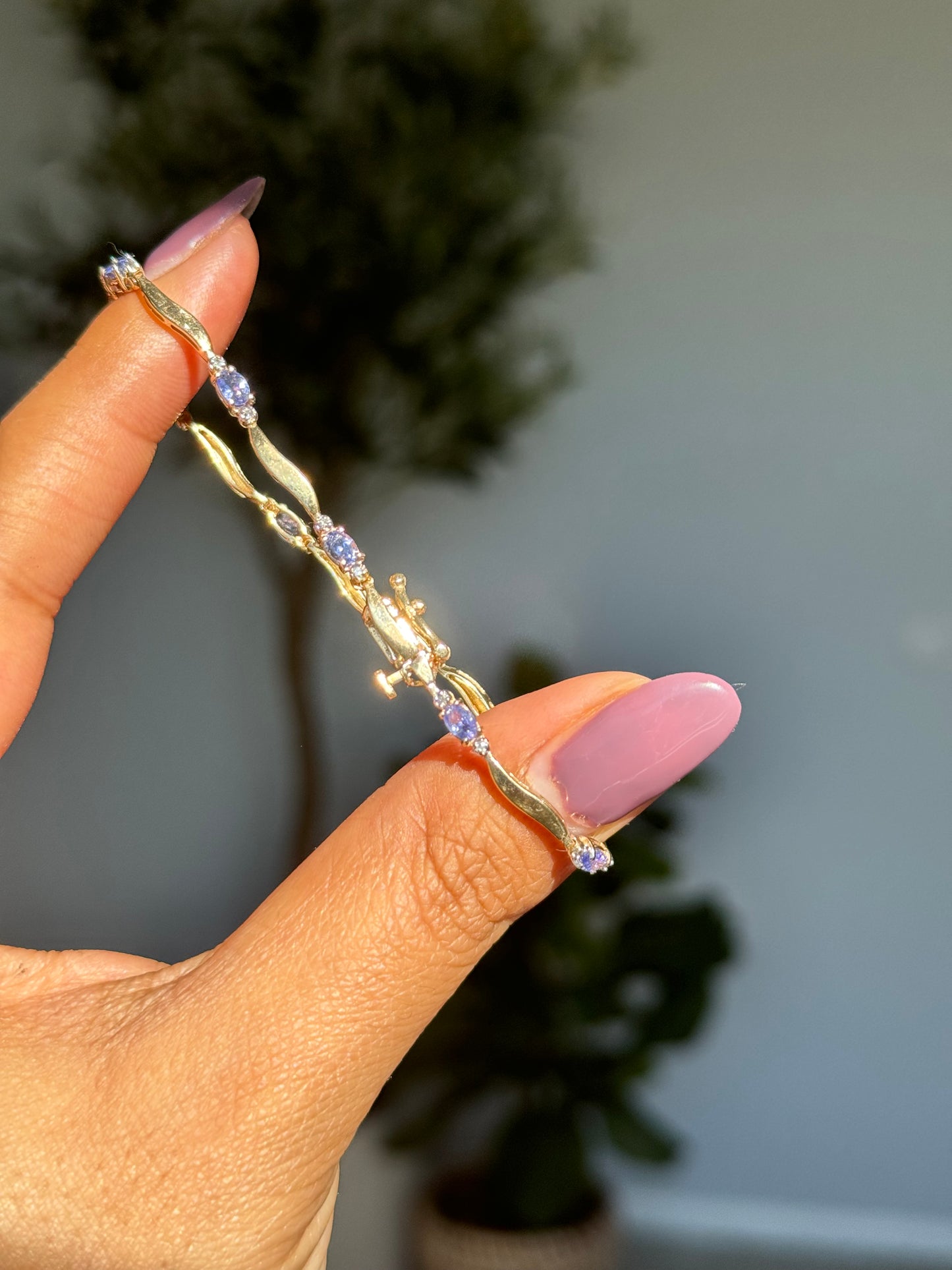 14k Tanzanite and diamond bracelet