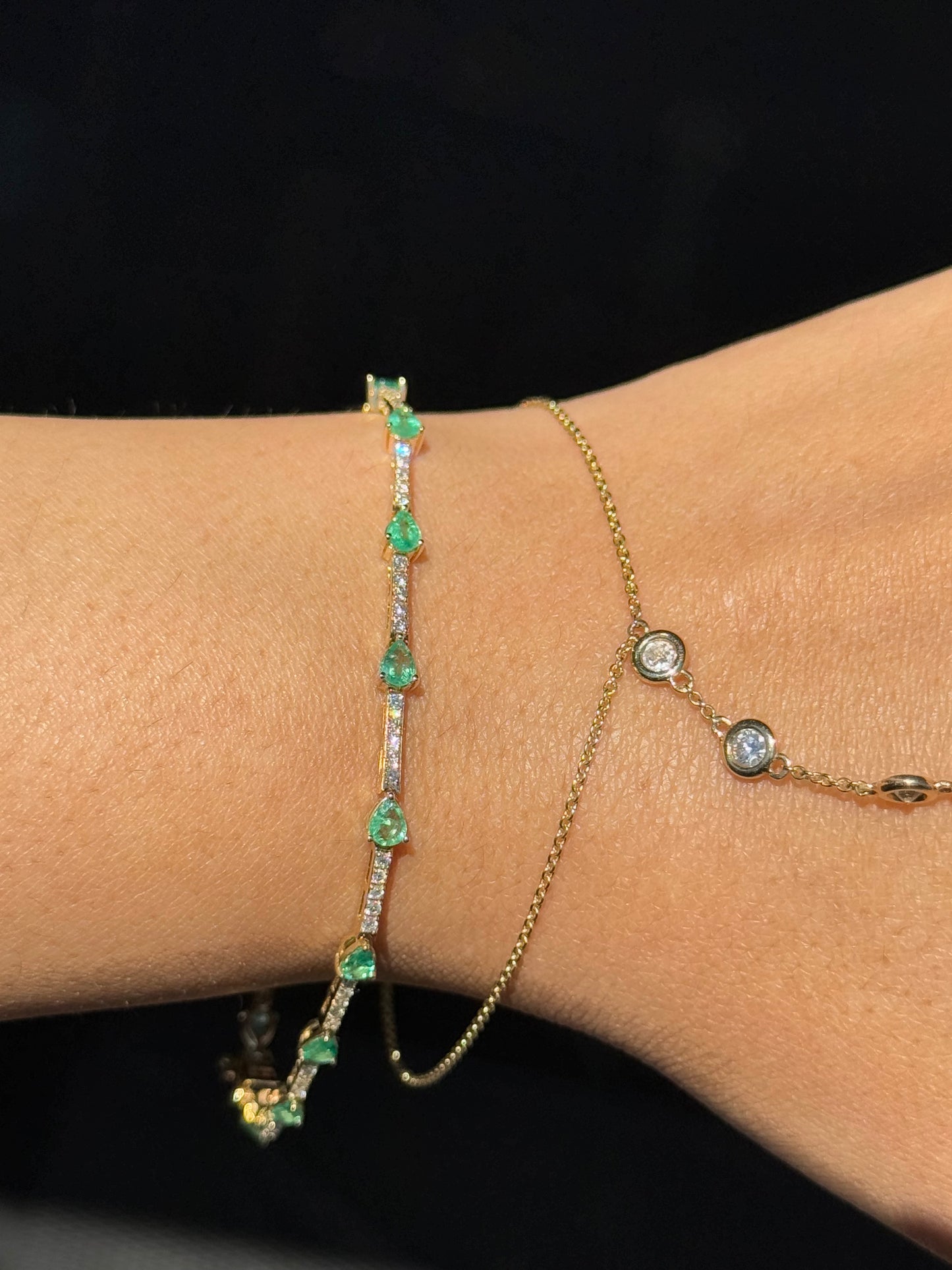 14k Yellow Gold Emeralds and diamonds tennis Bracelet