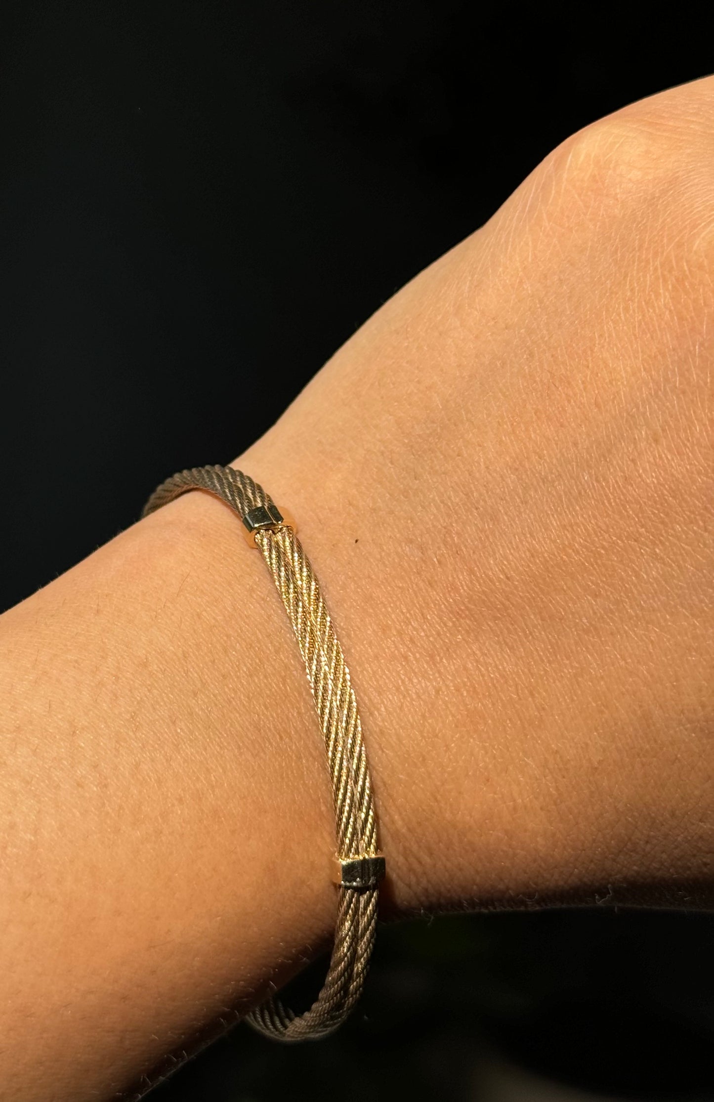 14k yellow gold double cable wire bracelet