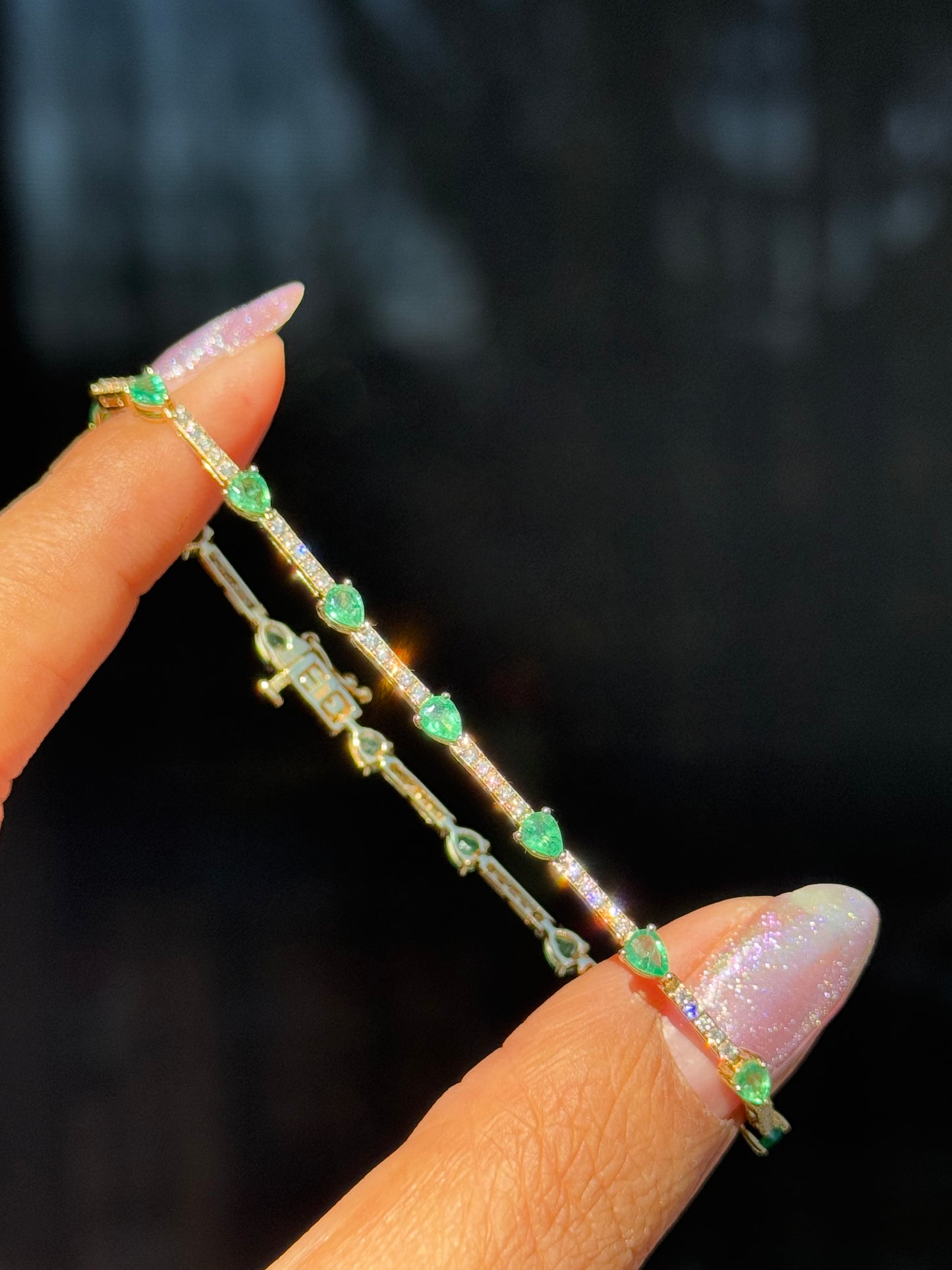 14k Yellow Gold Emeralds and diamonds tennis Bracelet