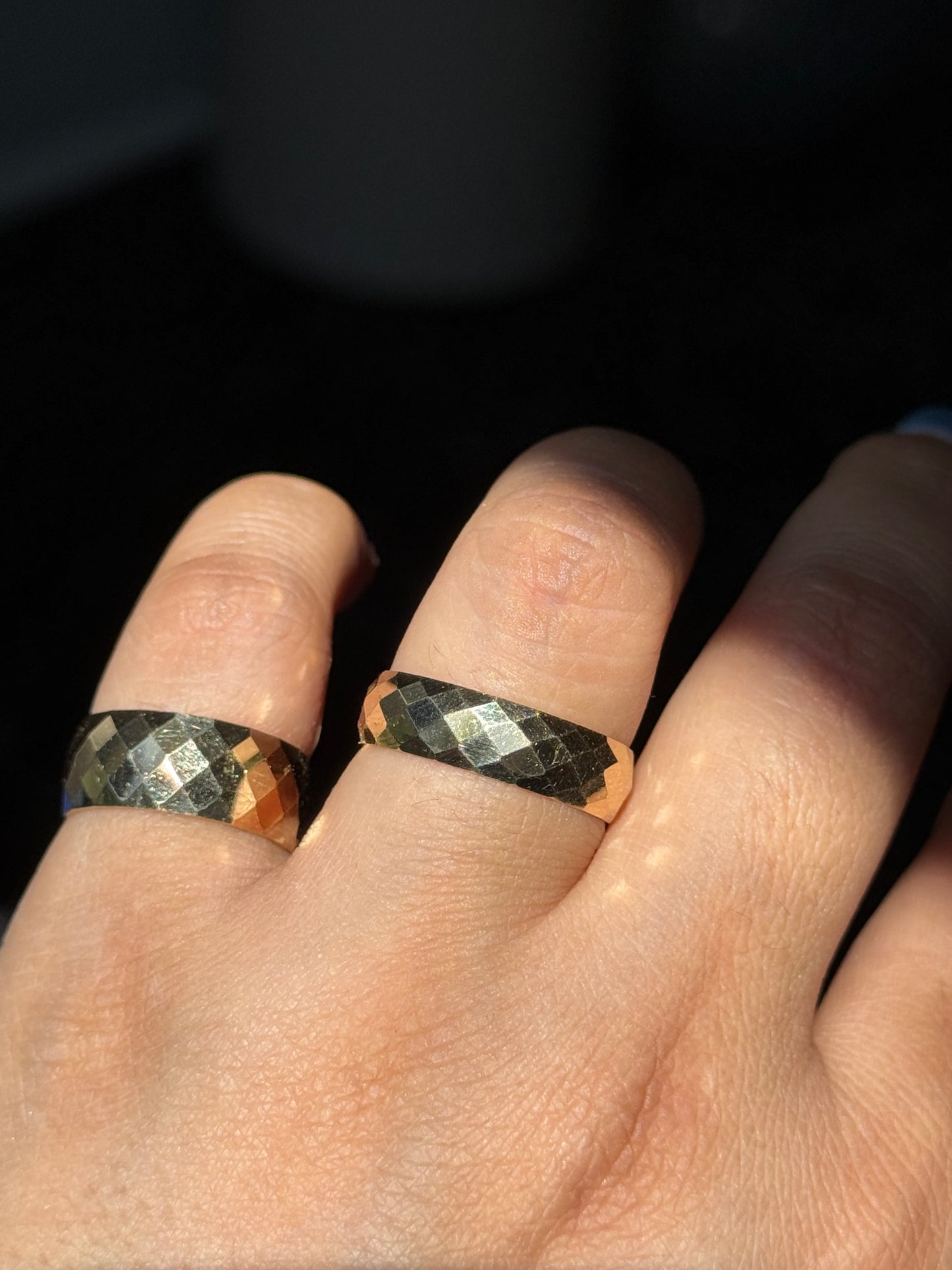 14k faceted Geometric band,