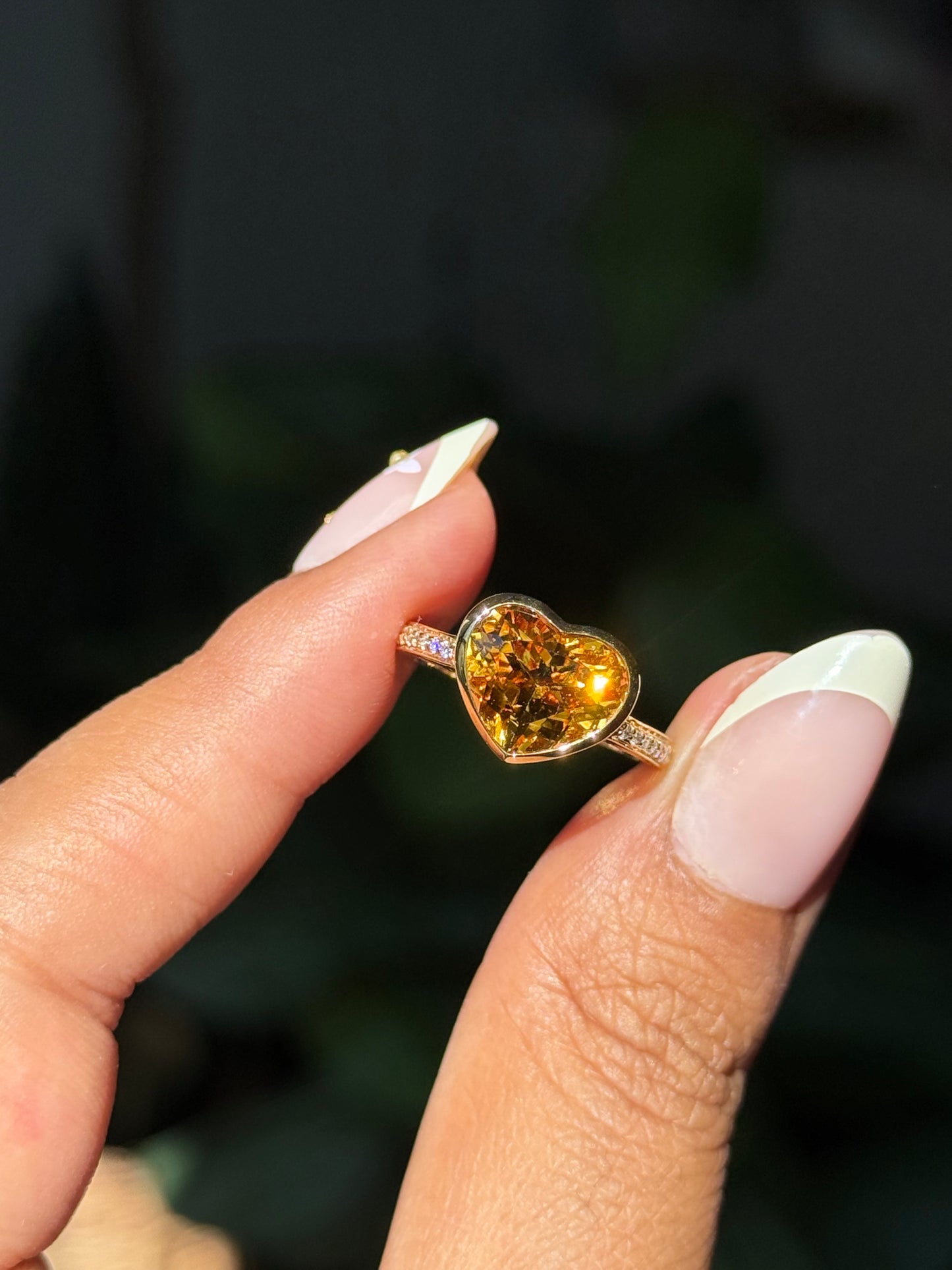 18k Citrine Heart Ring 🧡