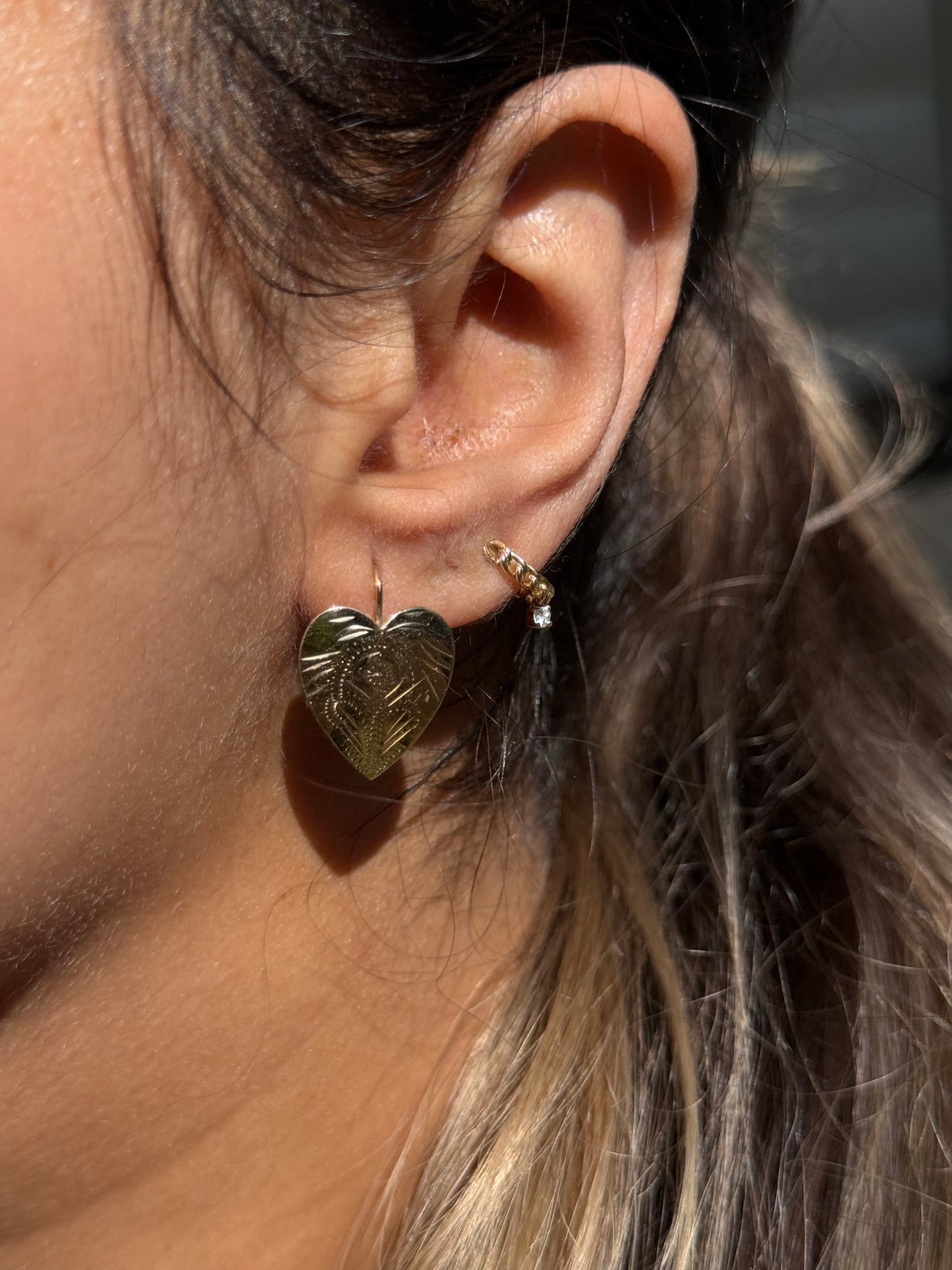 vintage 14k hand etched heart earrings