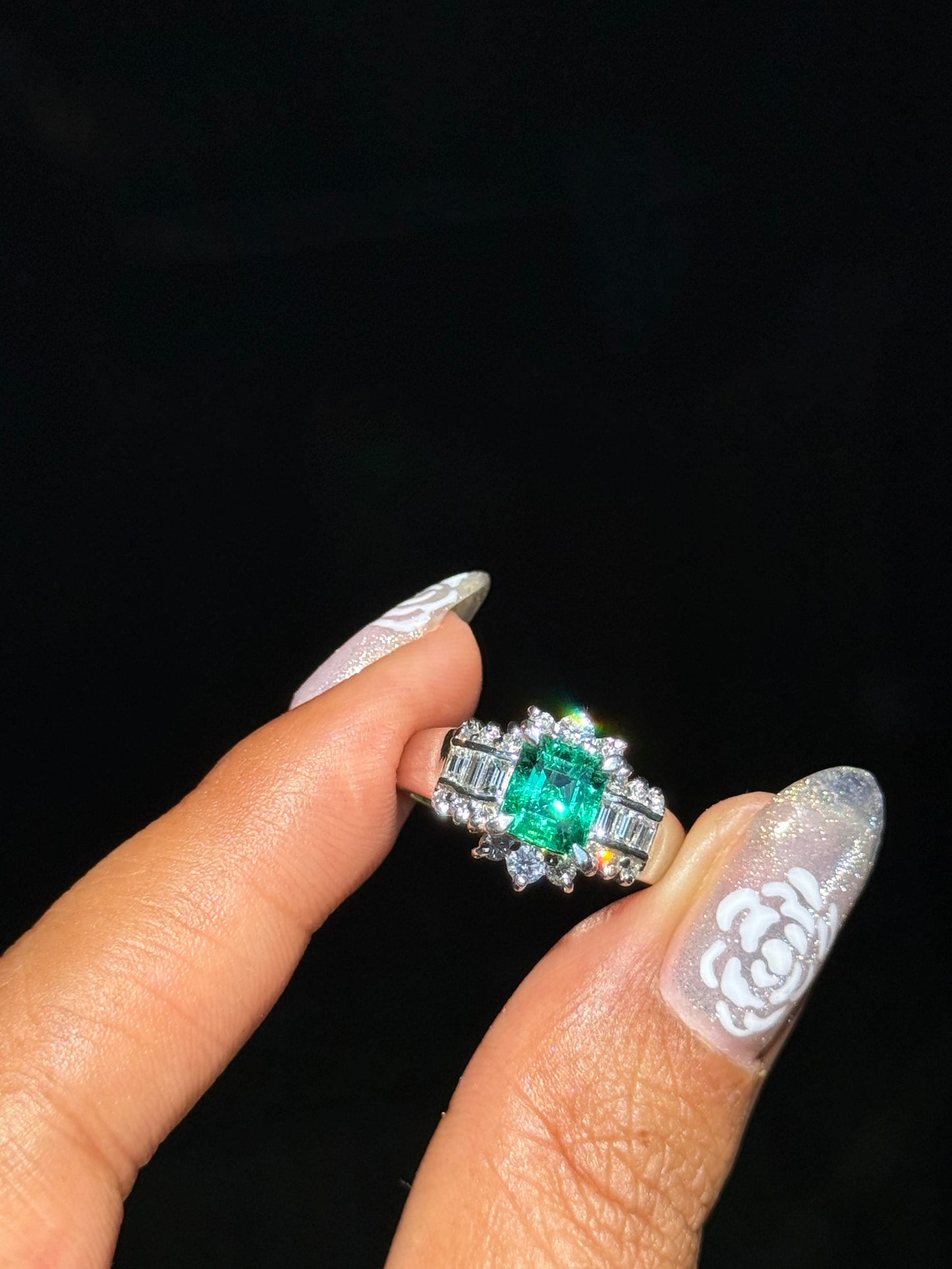 PT850 platinum Colombian emerald and diamond ring