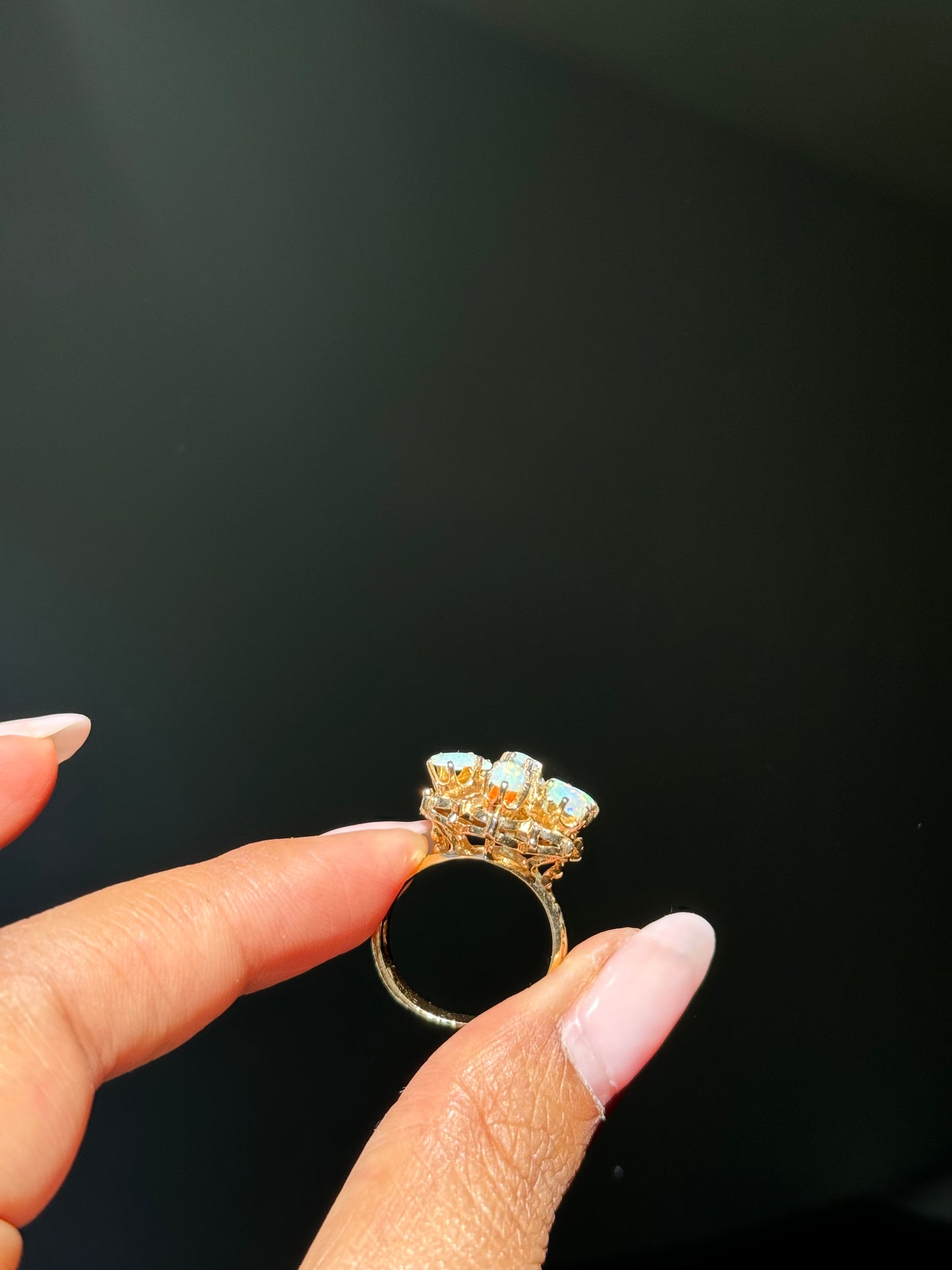 14k opal Cluster Flower Ring