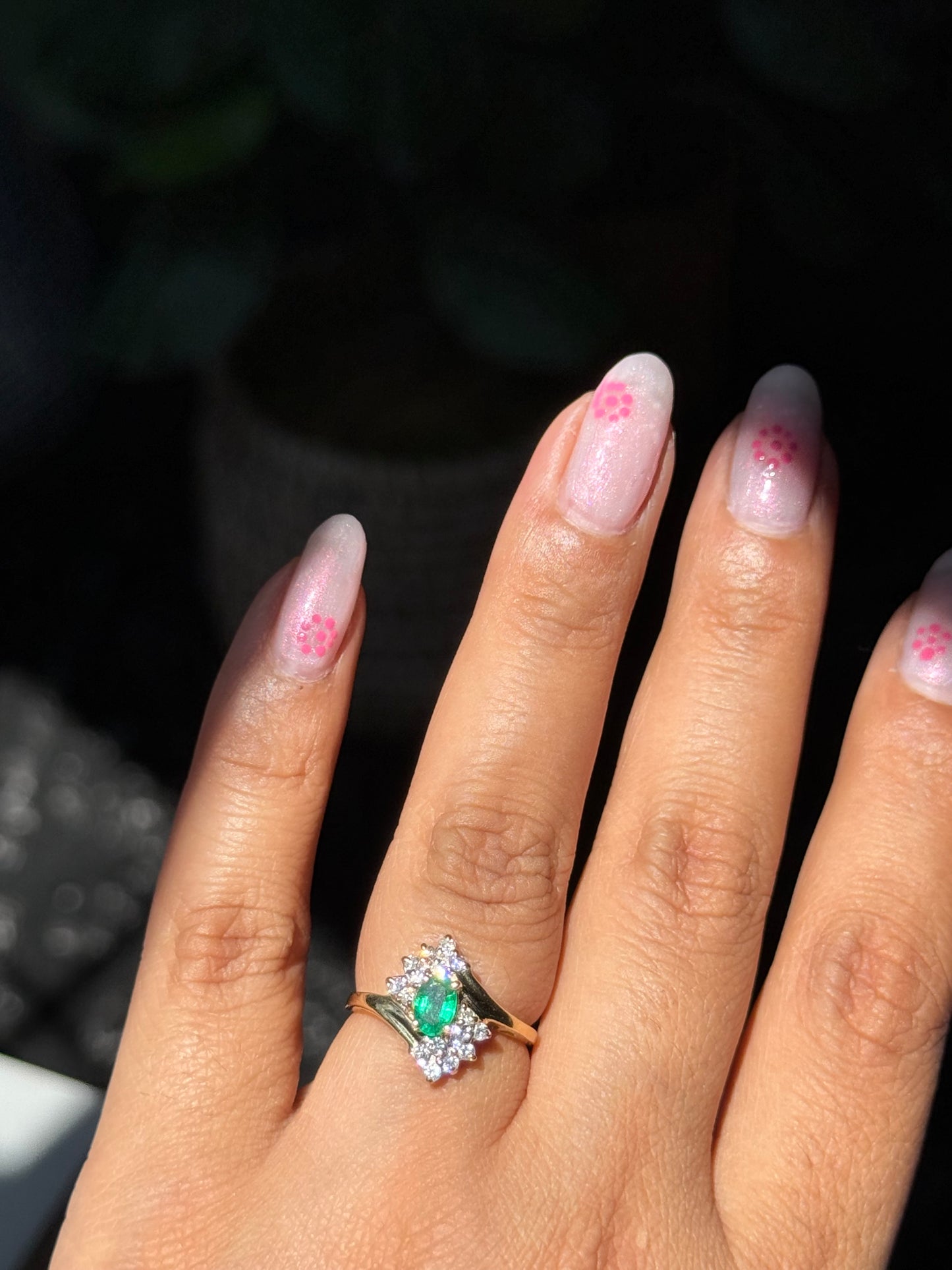 14k emerald and diamonds ring