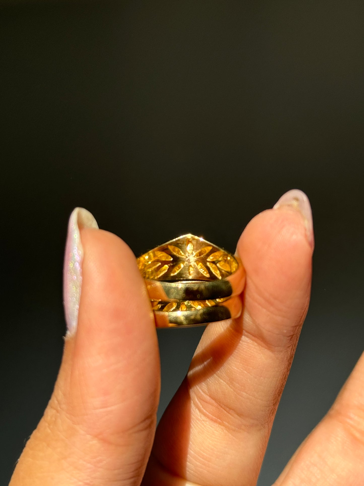18k cabochon sapphire and diamond ring