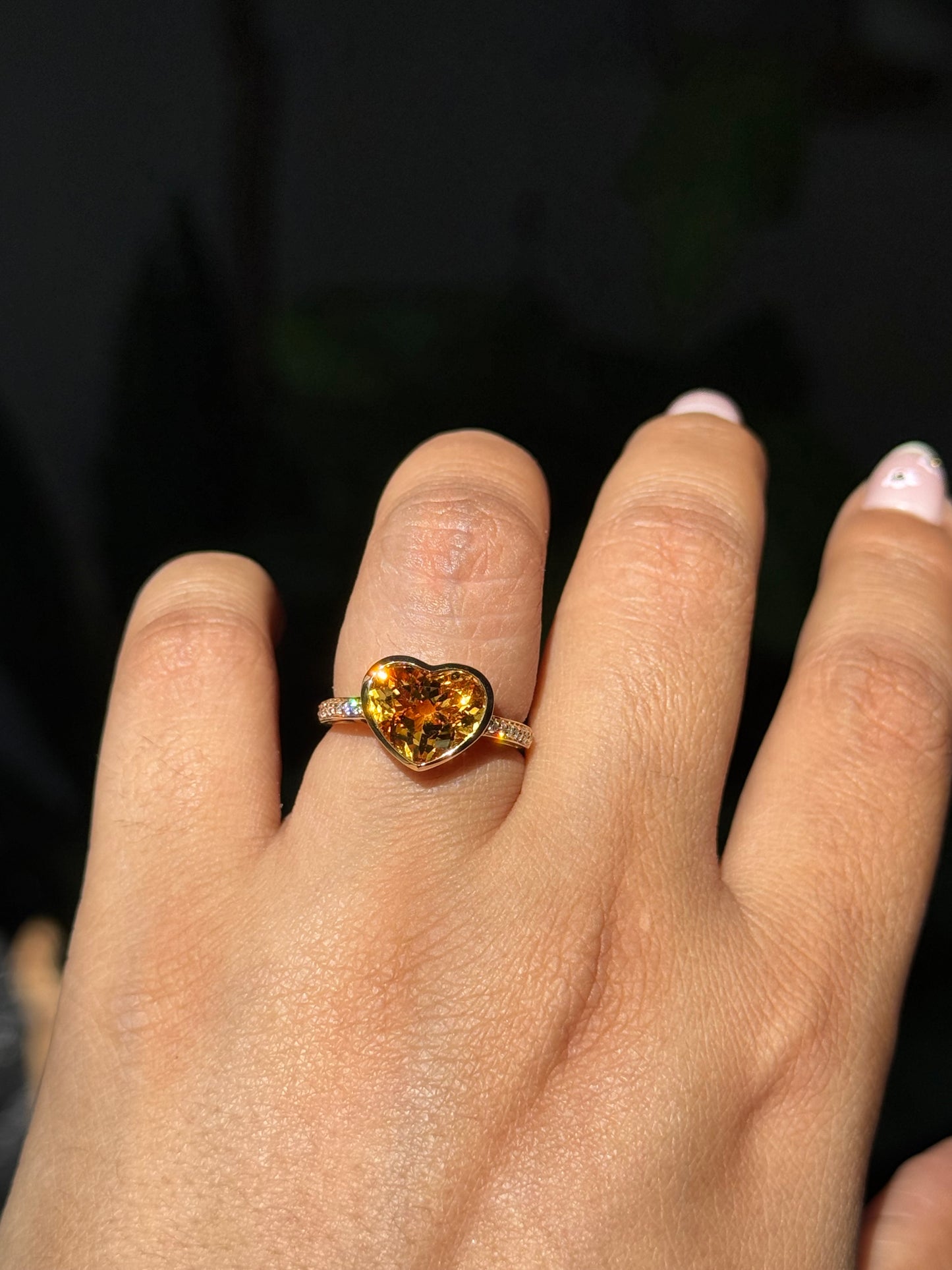 18k Citrine Heart Ring 🧡