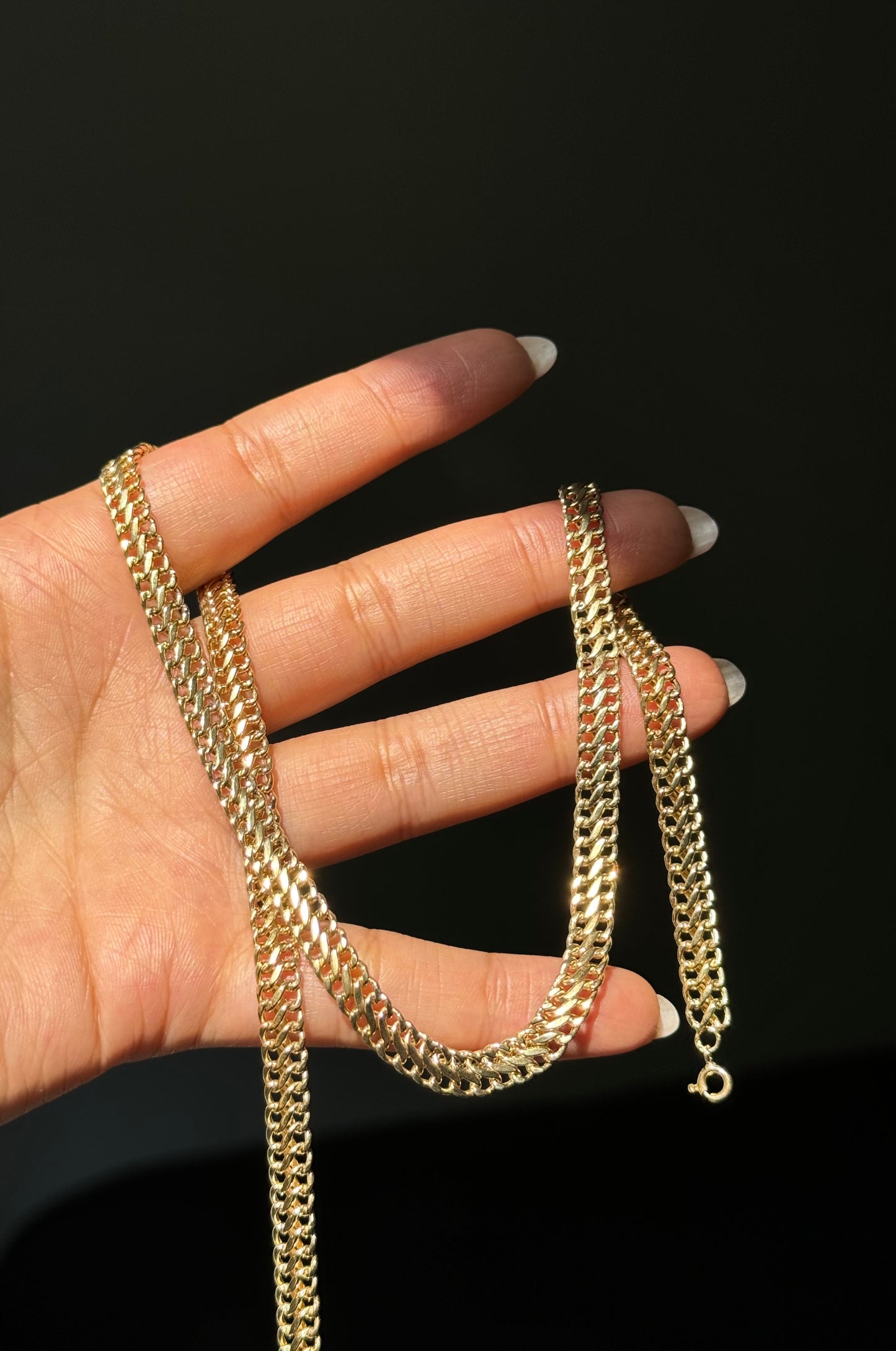 18k Vintage Wavy Curb Chain