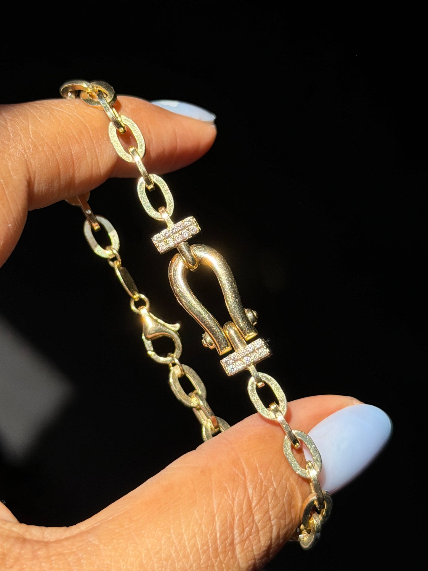 14k Horseshoe Bracelet ✨