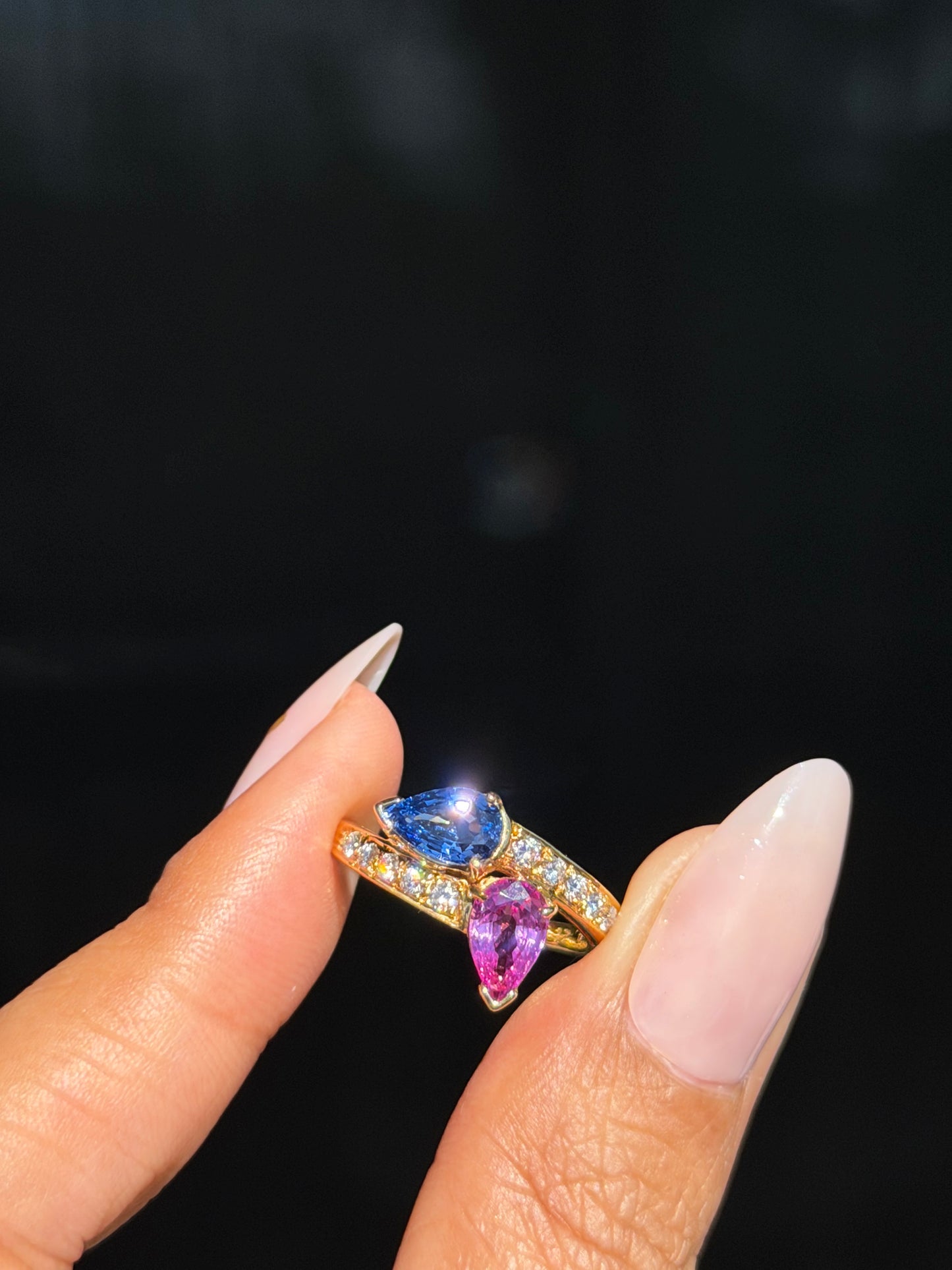 For Brianna 18k toi et moi pink and blue sapphire ring