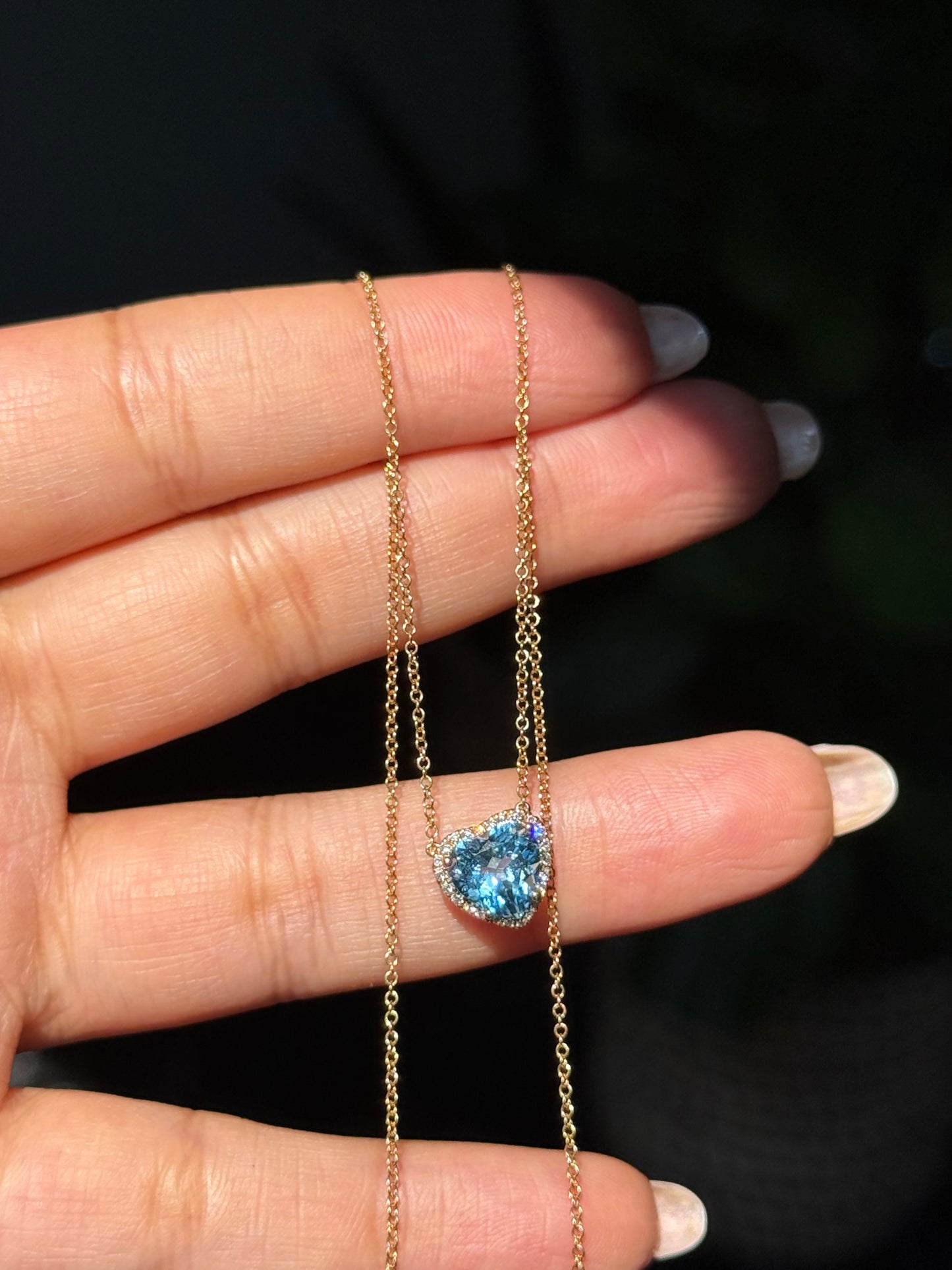 18k solitaire heart necklace