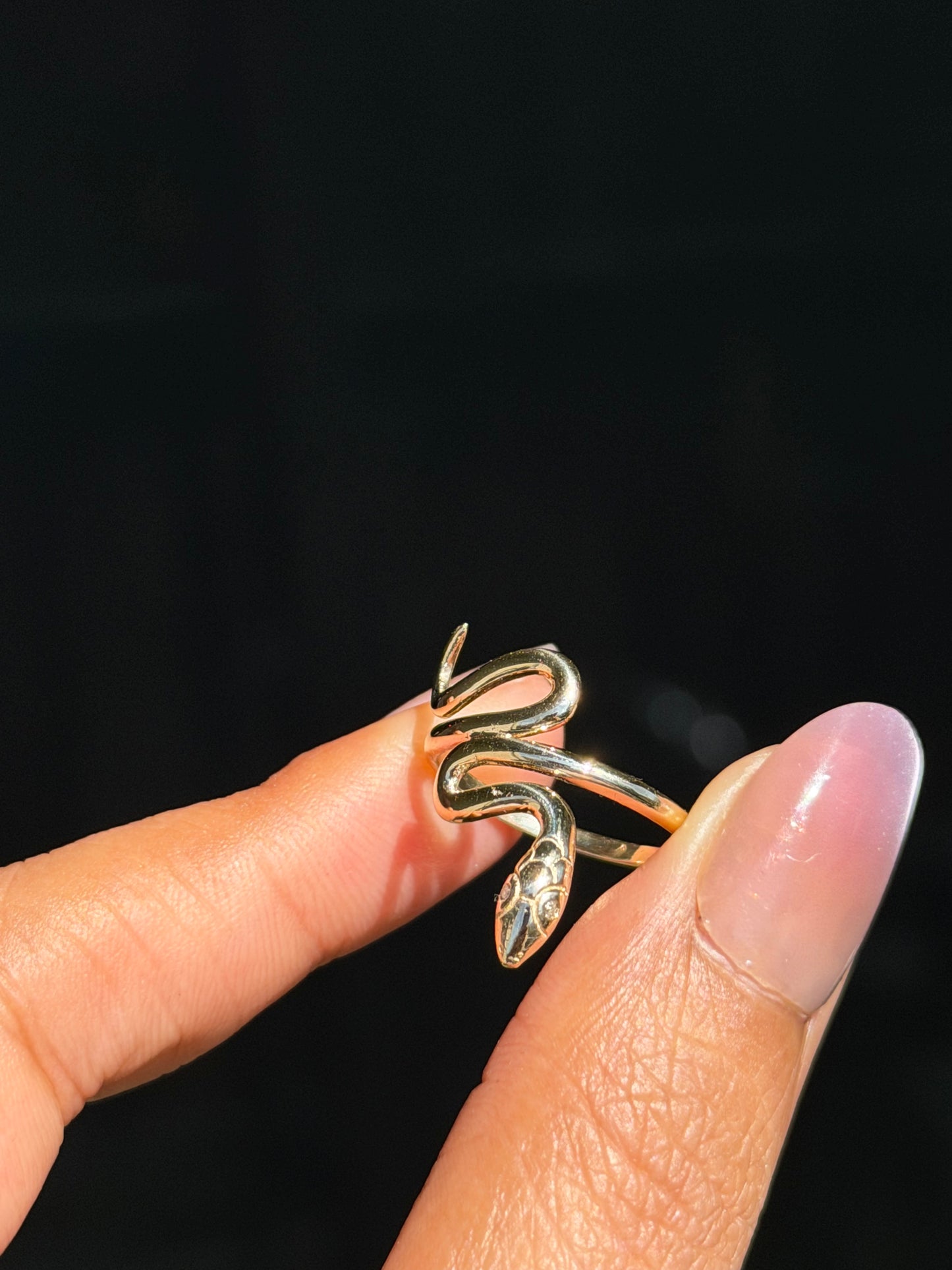 14k snake ring with diamonds eyes