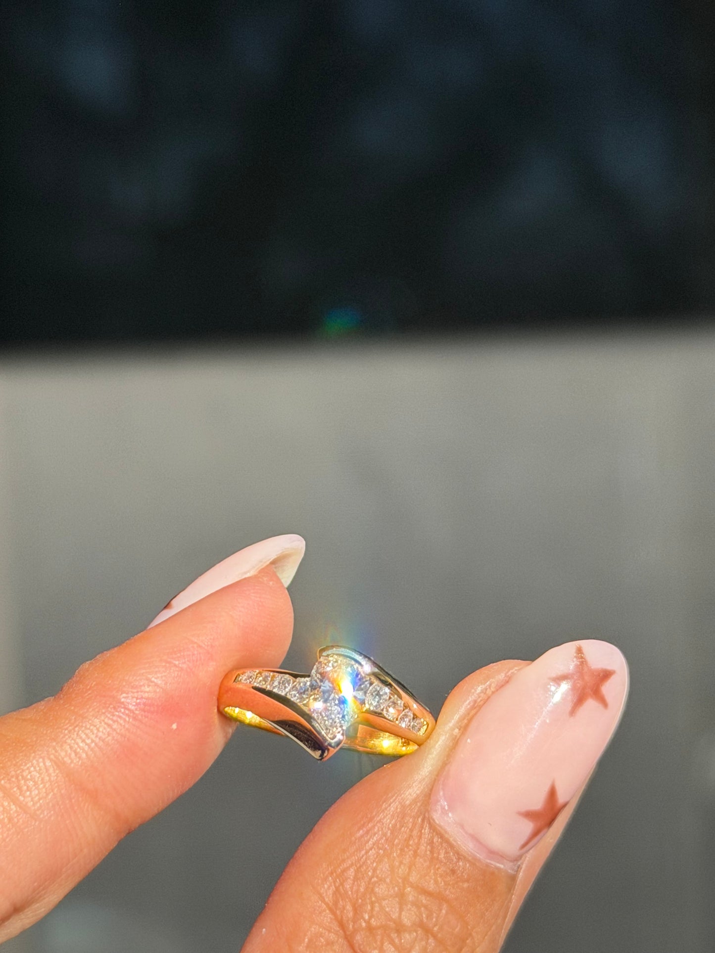18k Solitaire Ring