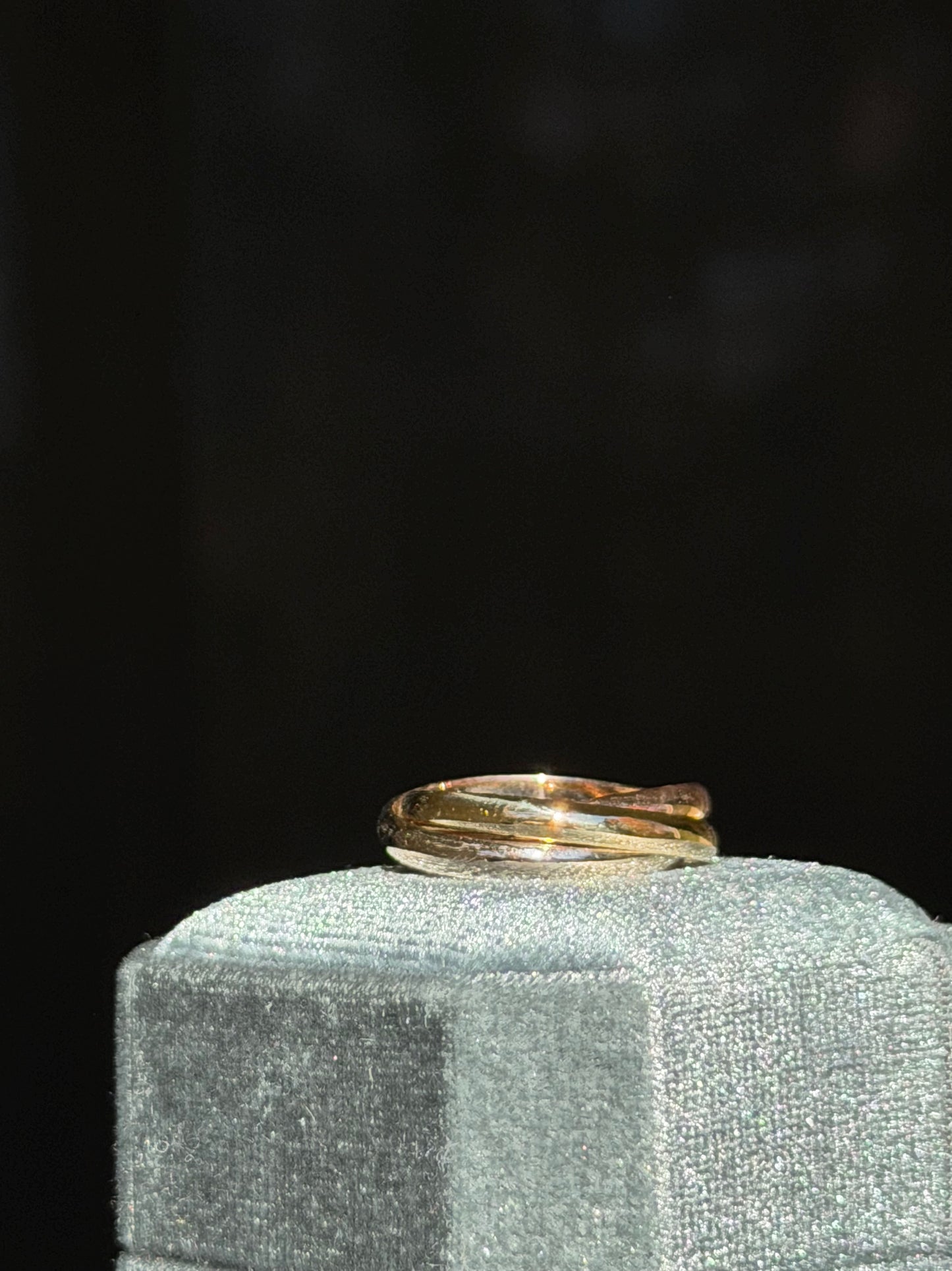 vintage 14k tri tone Rolling band
