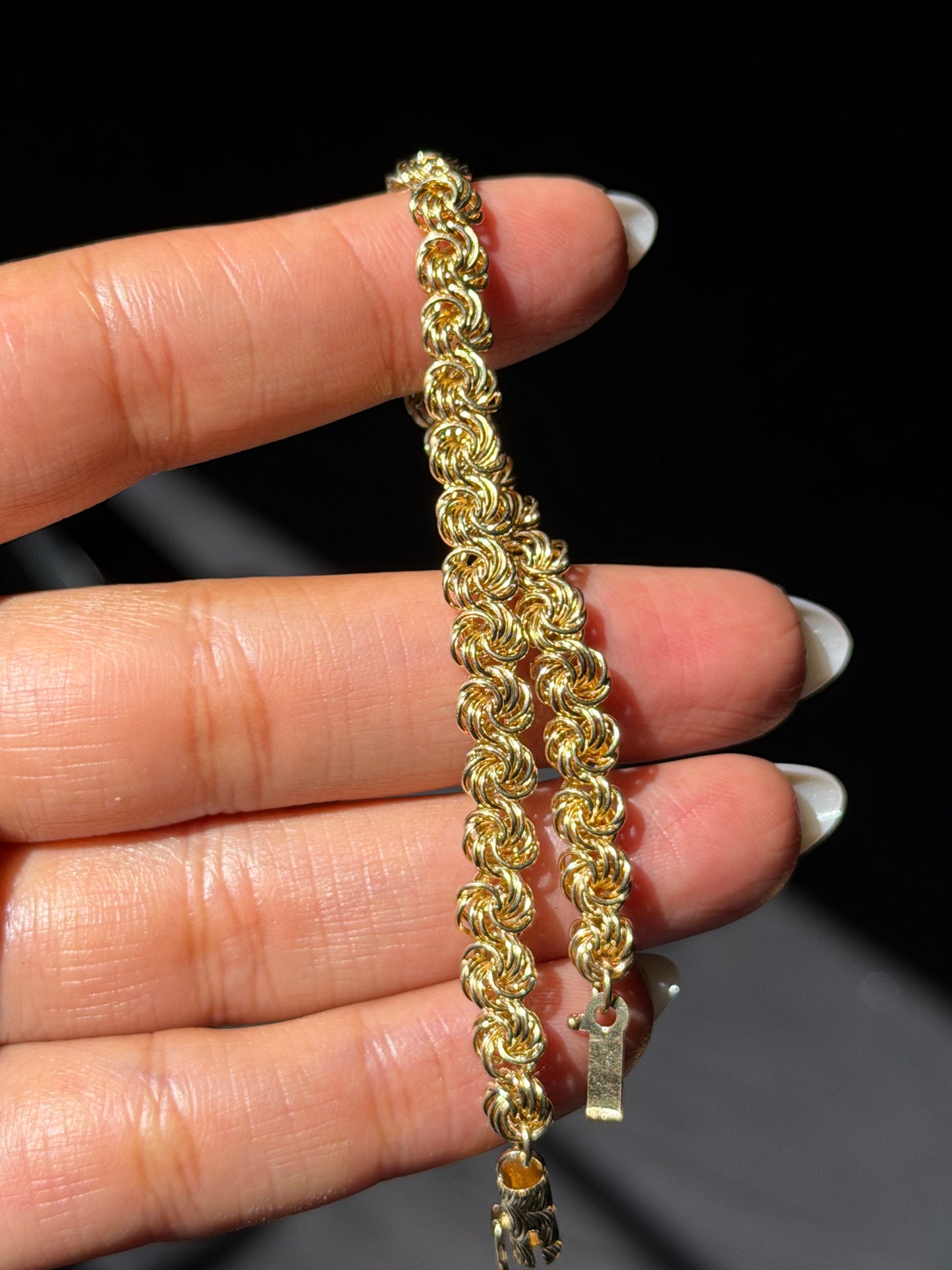 14k Rosetta link bracelet ✨