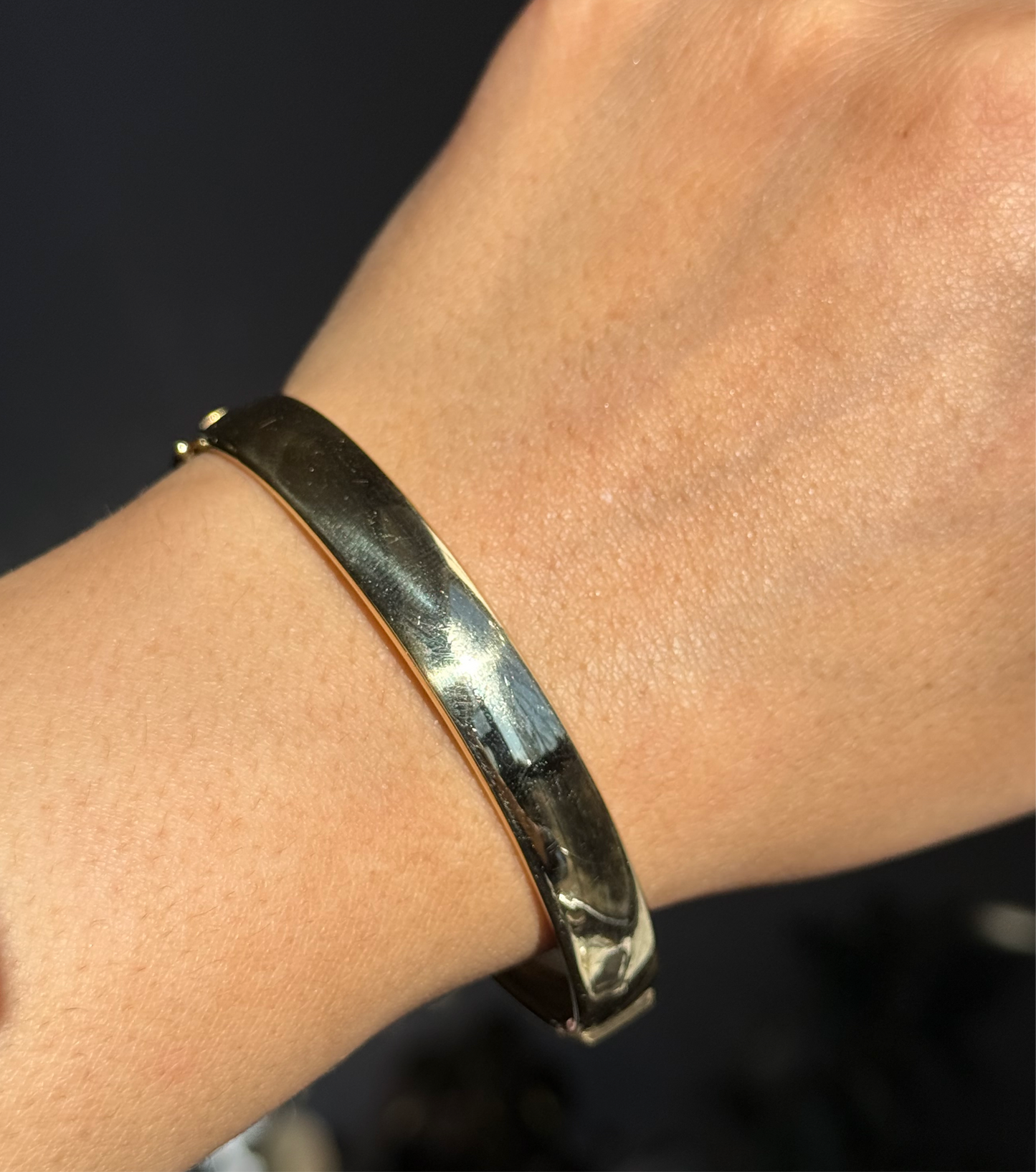 14k Wide Hinged bangle