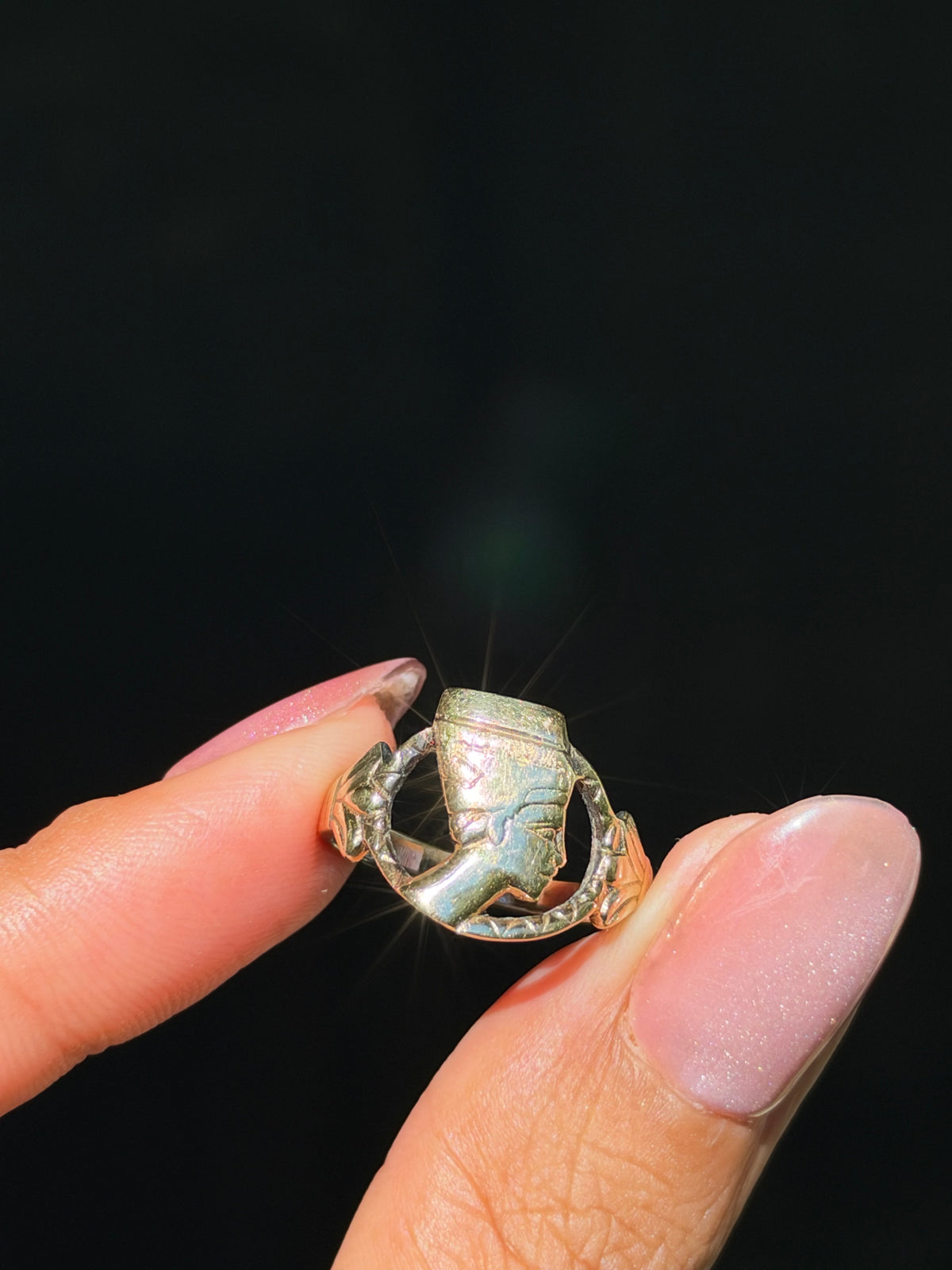 18k queen Nefertiti Ring