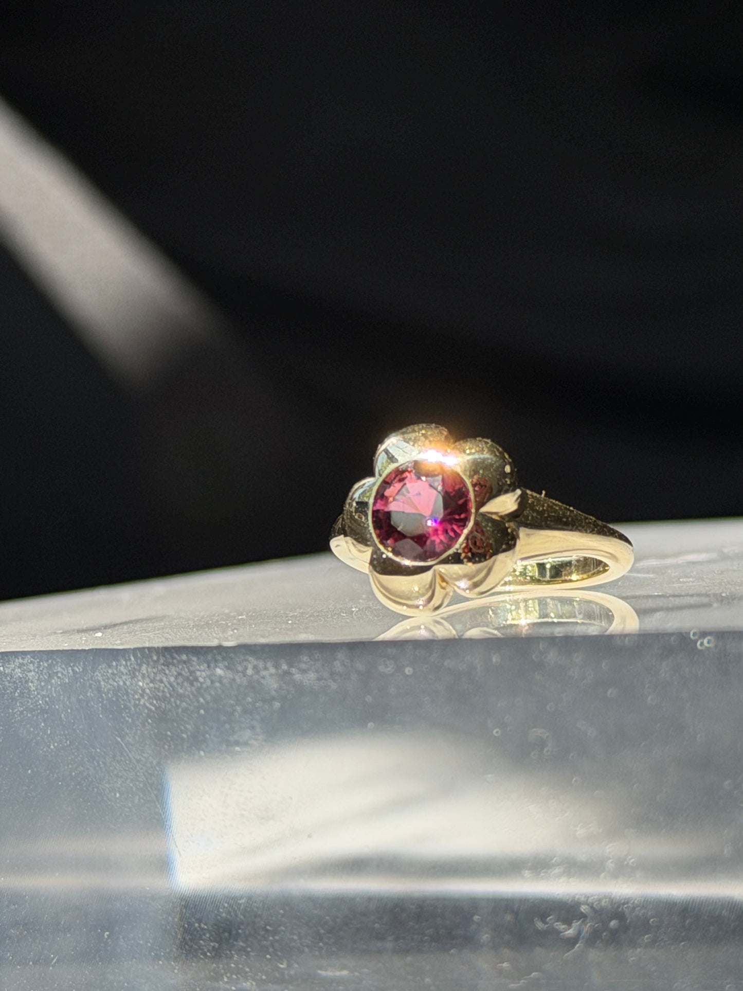 Bloom Pinky Signet