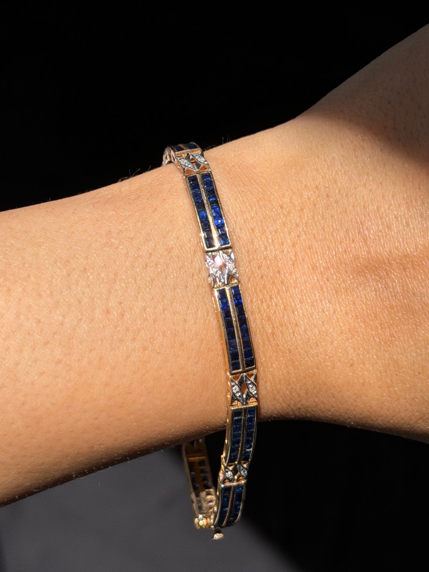 14k yellow gold Vintage sapphire and diamond bracelet ✨💙