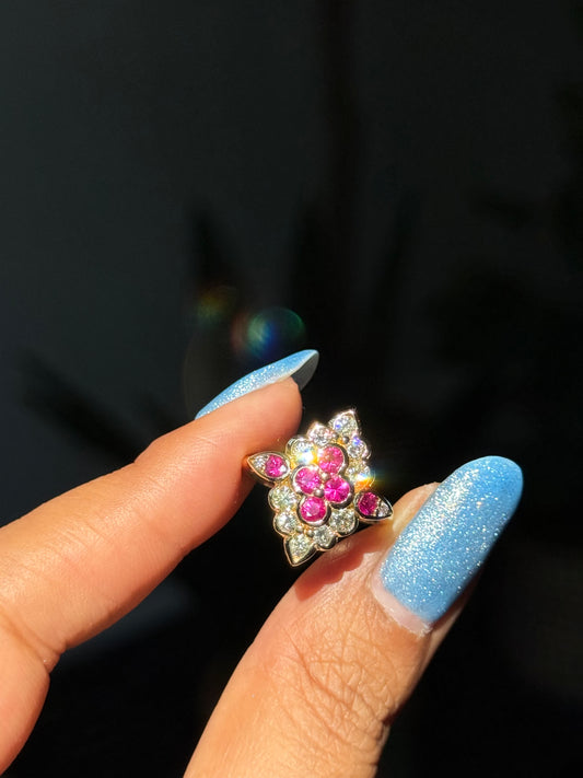 18k navette Rubies and diamonds ring